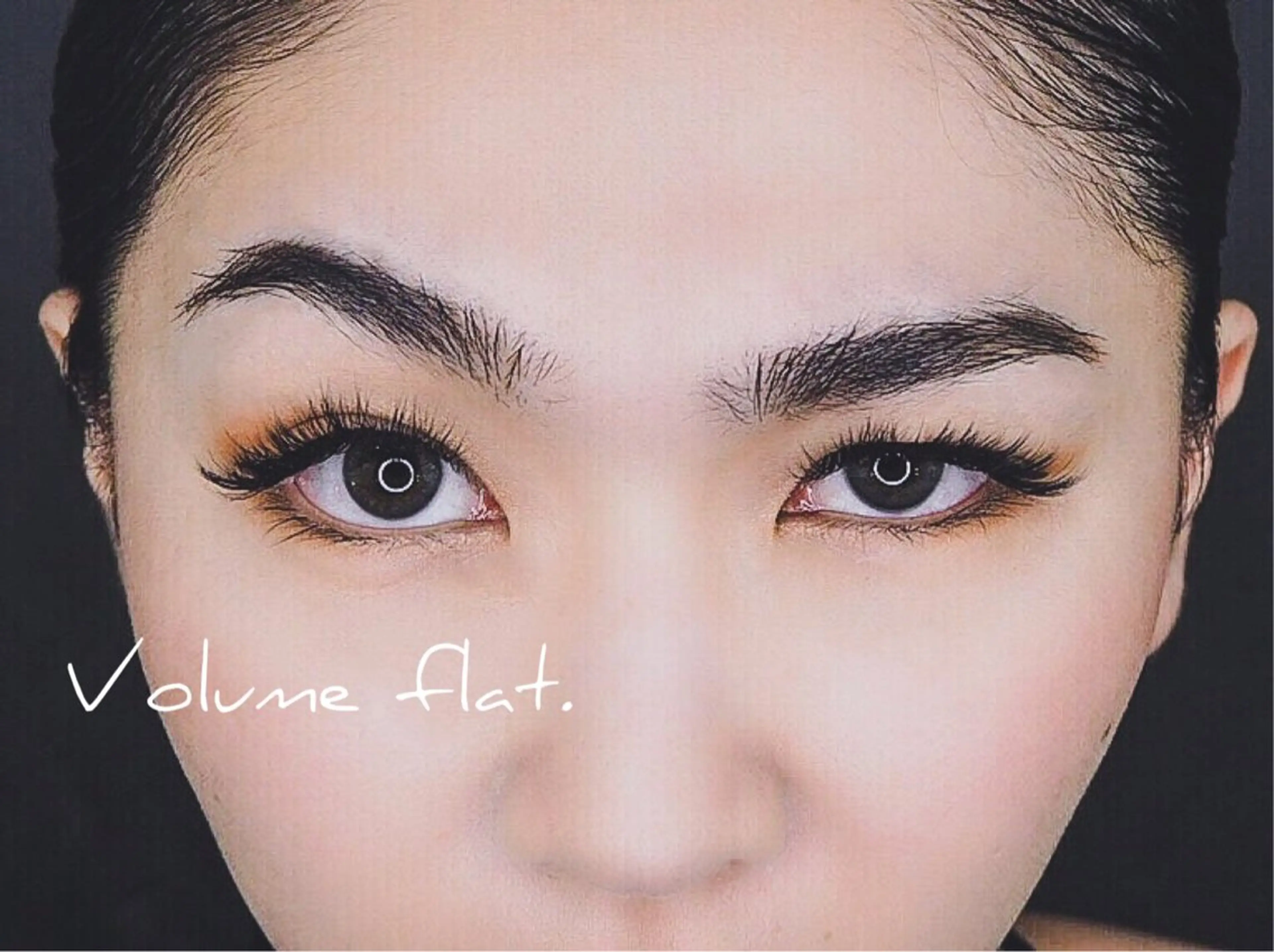 ボリュームラッシュをしても物足りない方はこちらで思いっきりましょ👌 140束-560本/オフ込みの写真