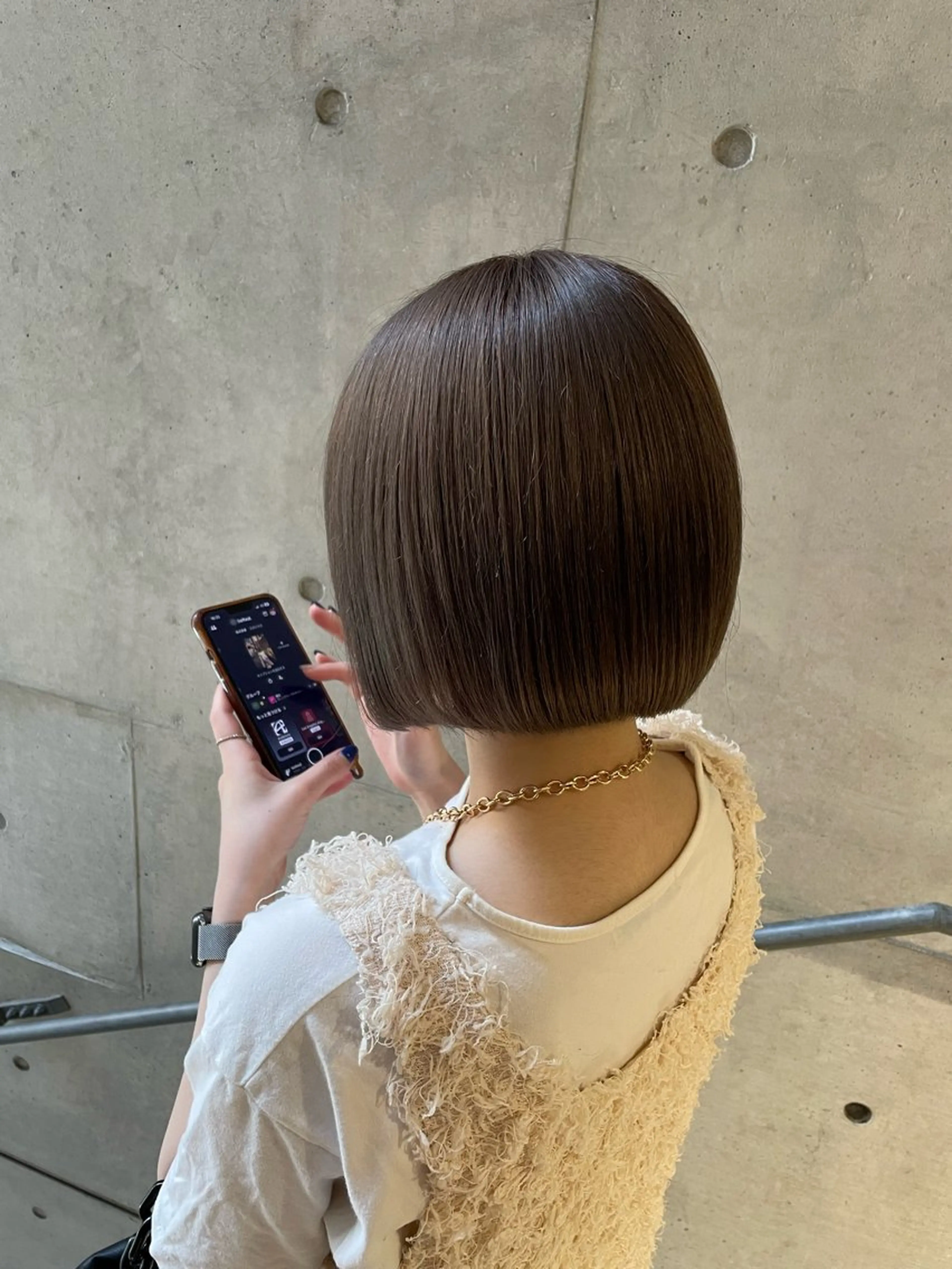 ミディアム 與座 小遥のヘアスタイル