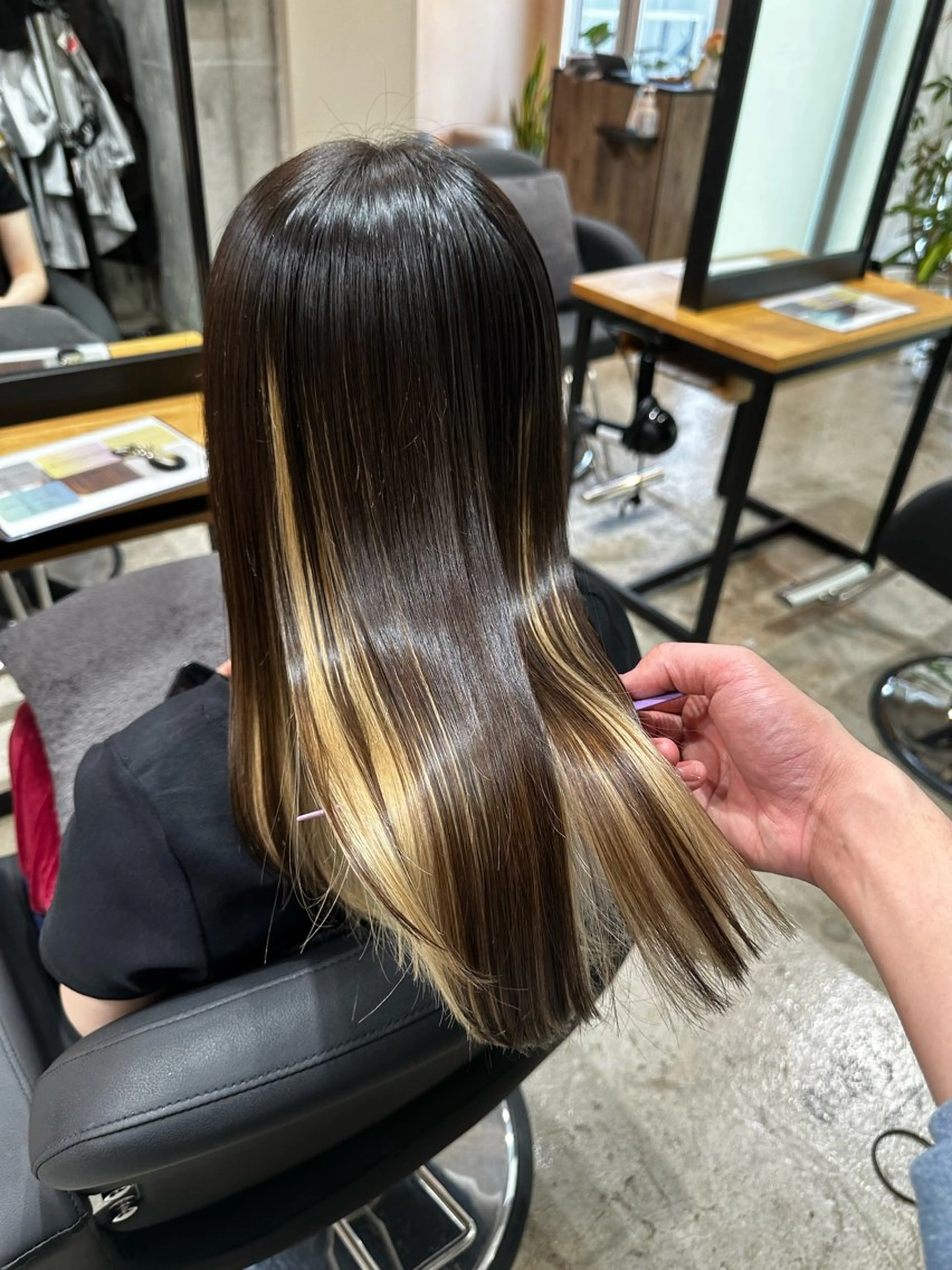 セミロング カラー ✨髪質改善/ブリーチ /ショート高山のヘアスタイル