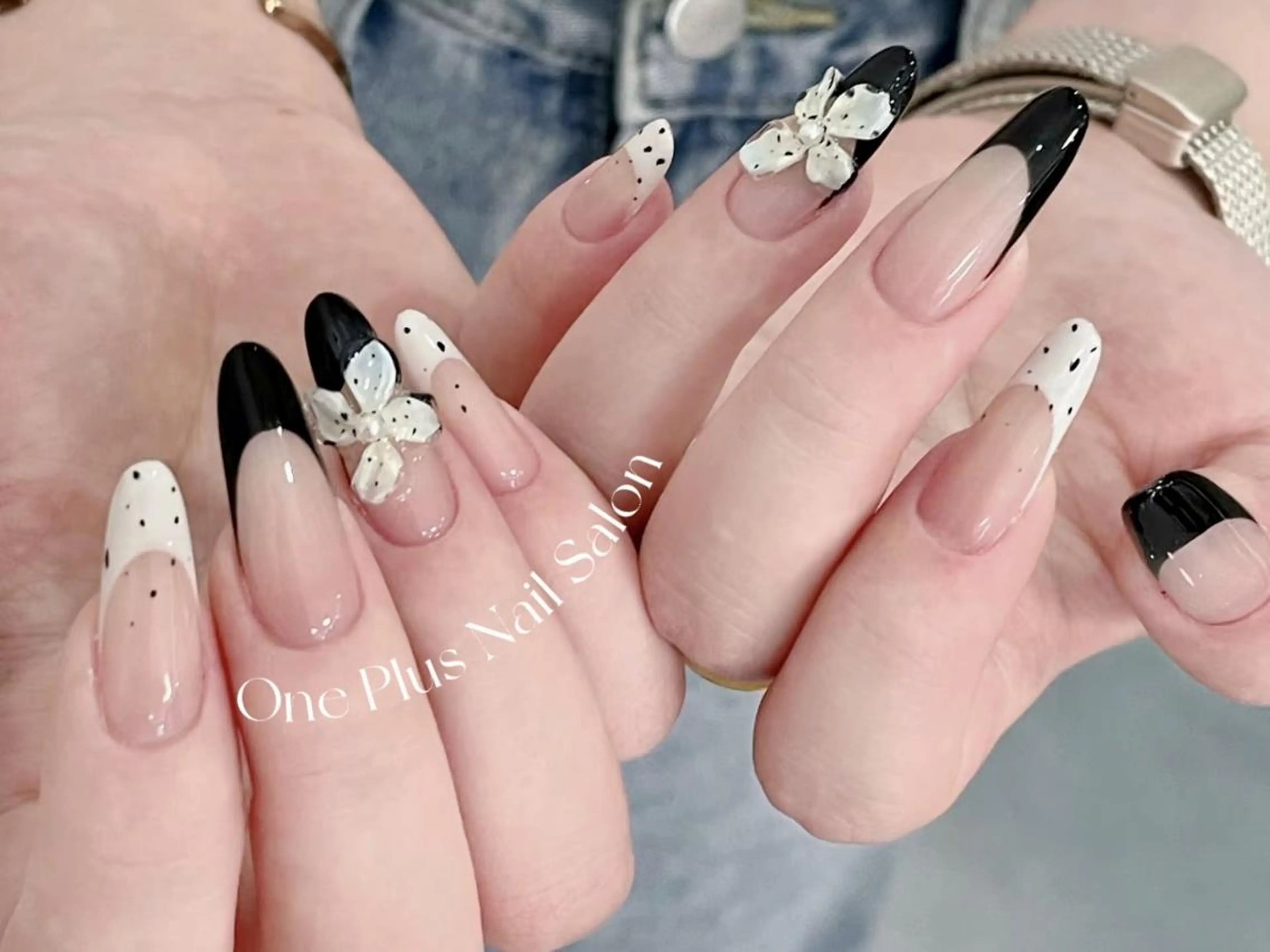 ネイル アートネイル オーロラネイル キラキラネイル 韓国ネイル マグネットネイル One Plus Nail Salonのネイルデザイン