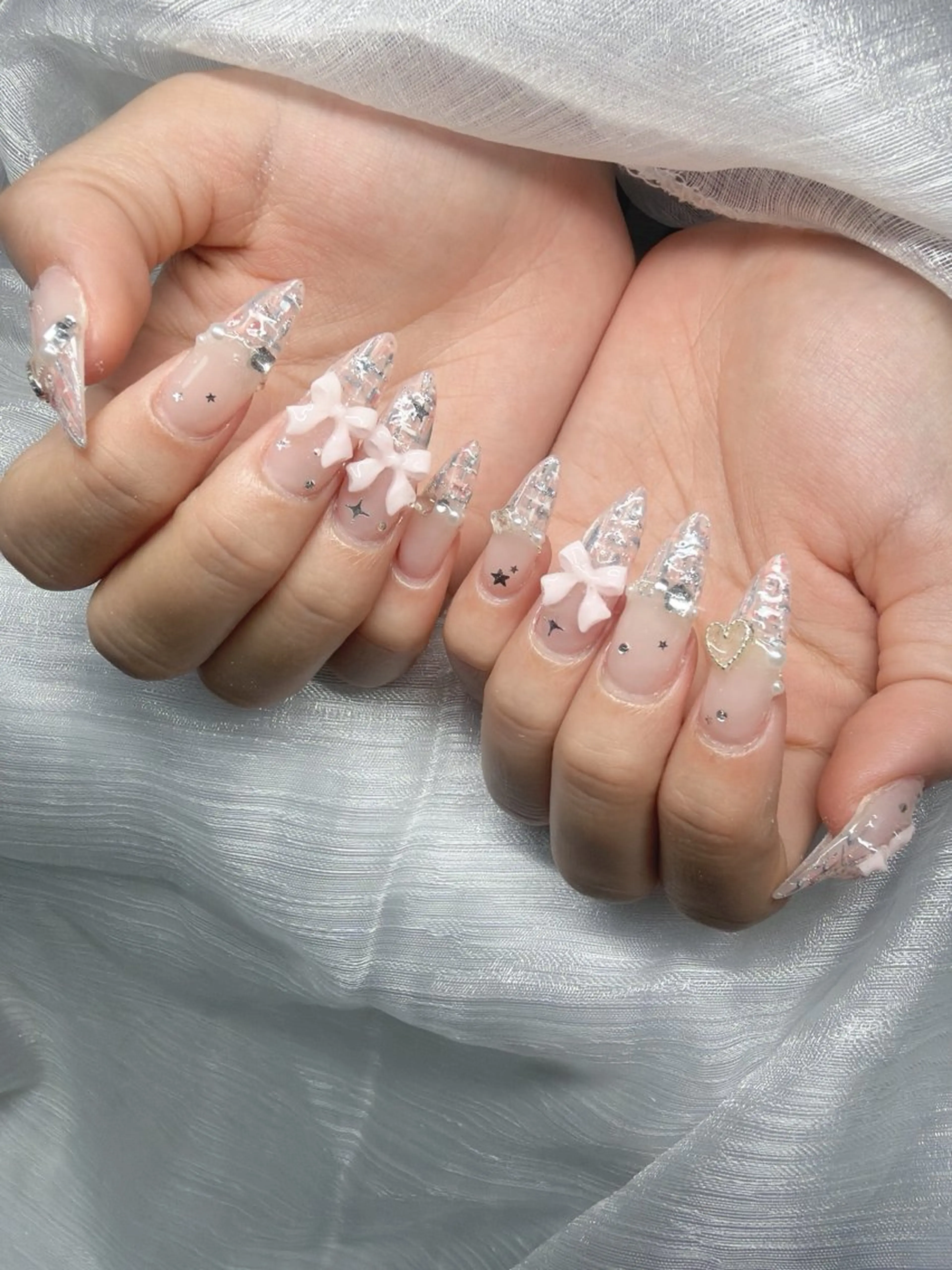 ネイル 長さ出し グラデーション 卒業式 キラキラネイル マグネットネイル ハンドネイル Lee Nailsのネイルデザイン