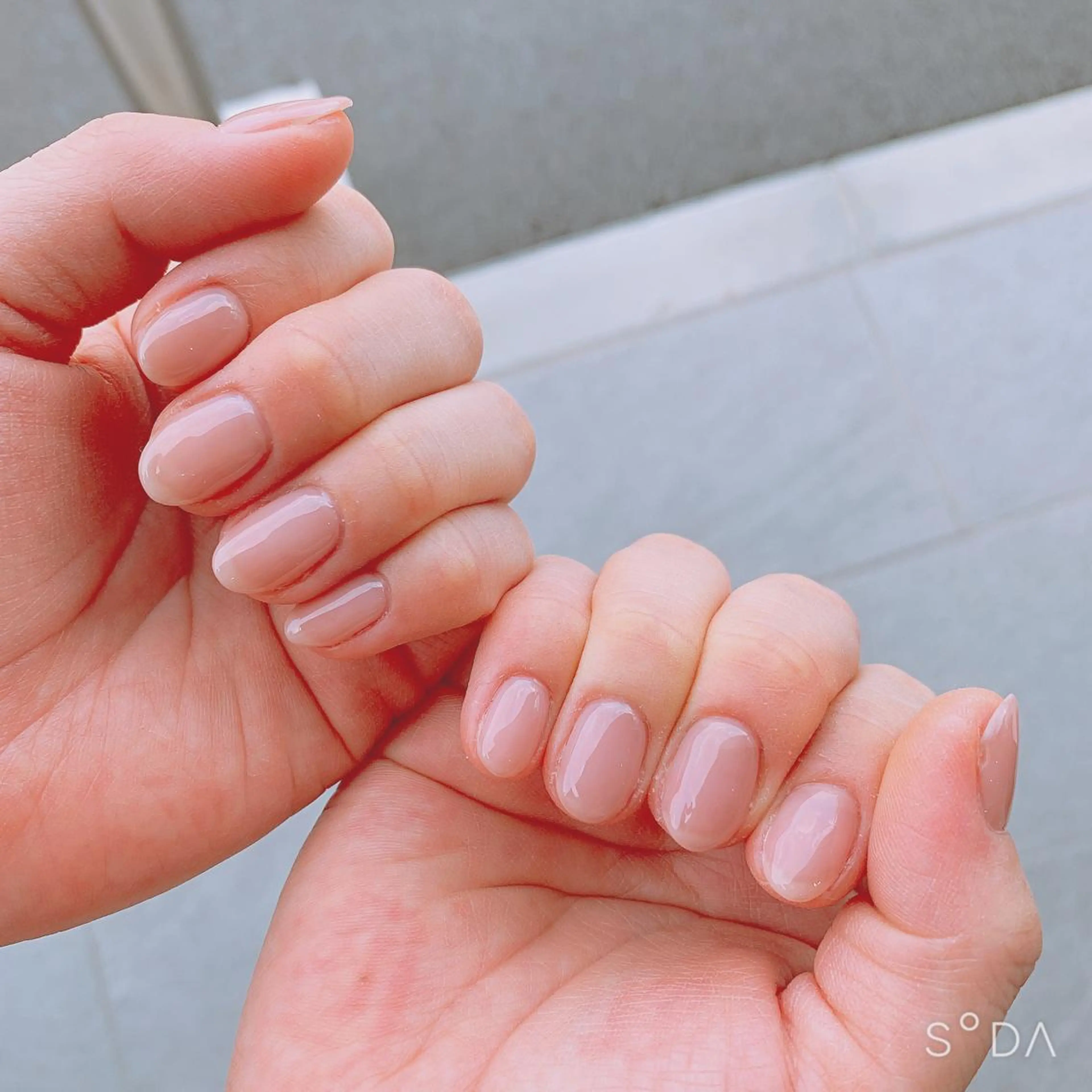 ネイル ワンカラーネイル ピンク ピンクベージュ シンプルネイル Rena colore'のネイルデザイン