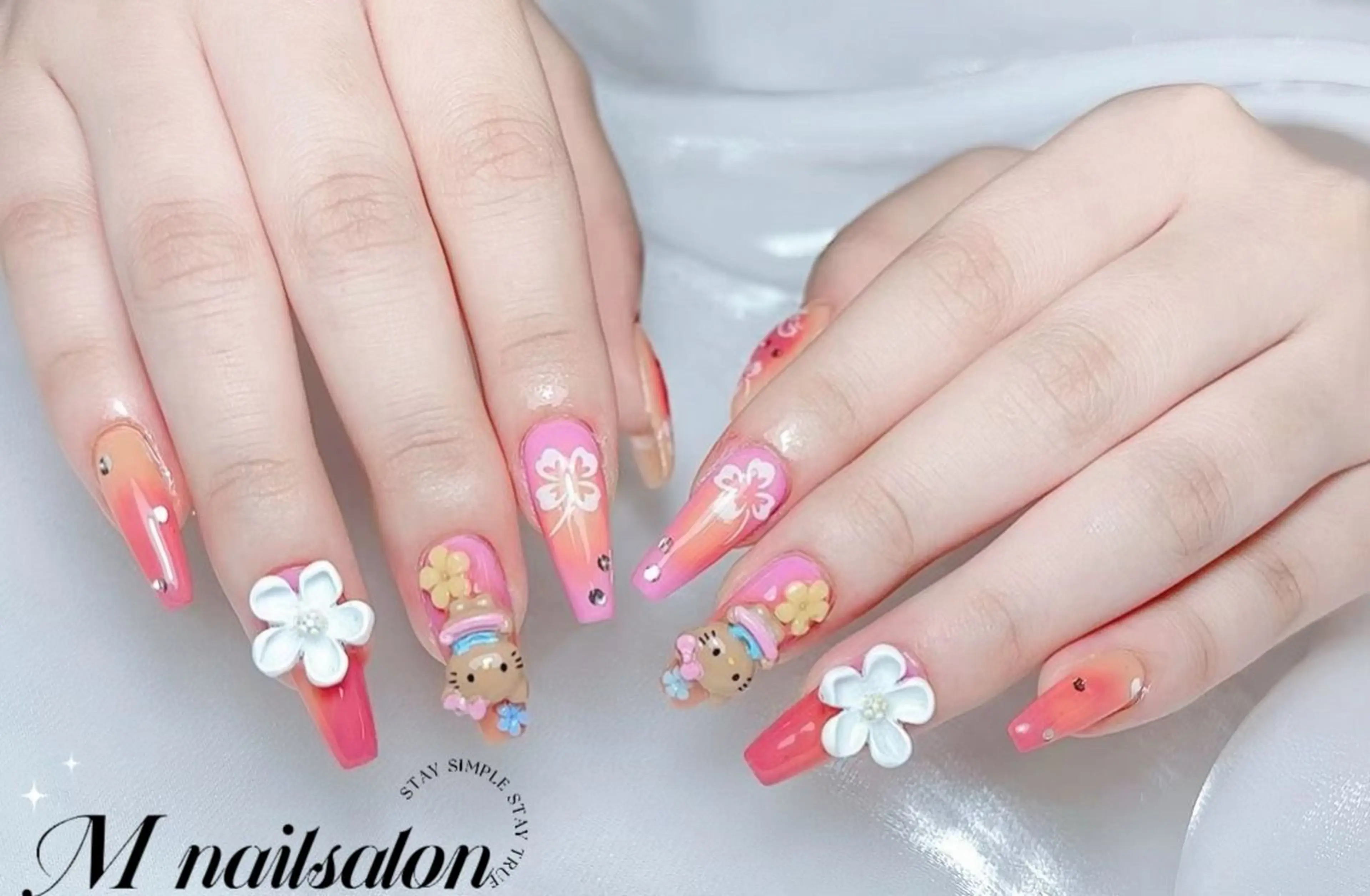 ネイル ハンドネイル M🌷nail 長さだし専門店のネイルデザイン