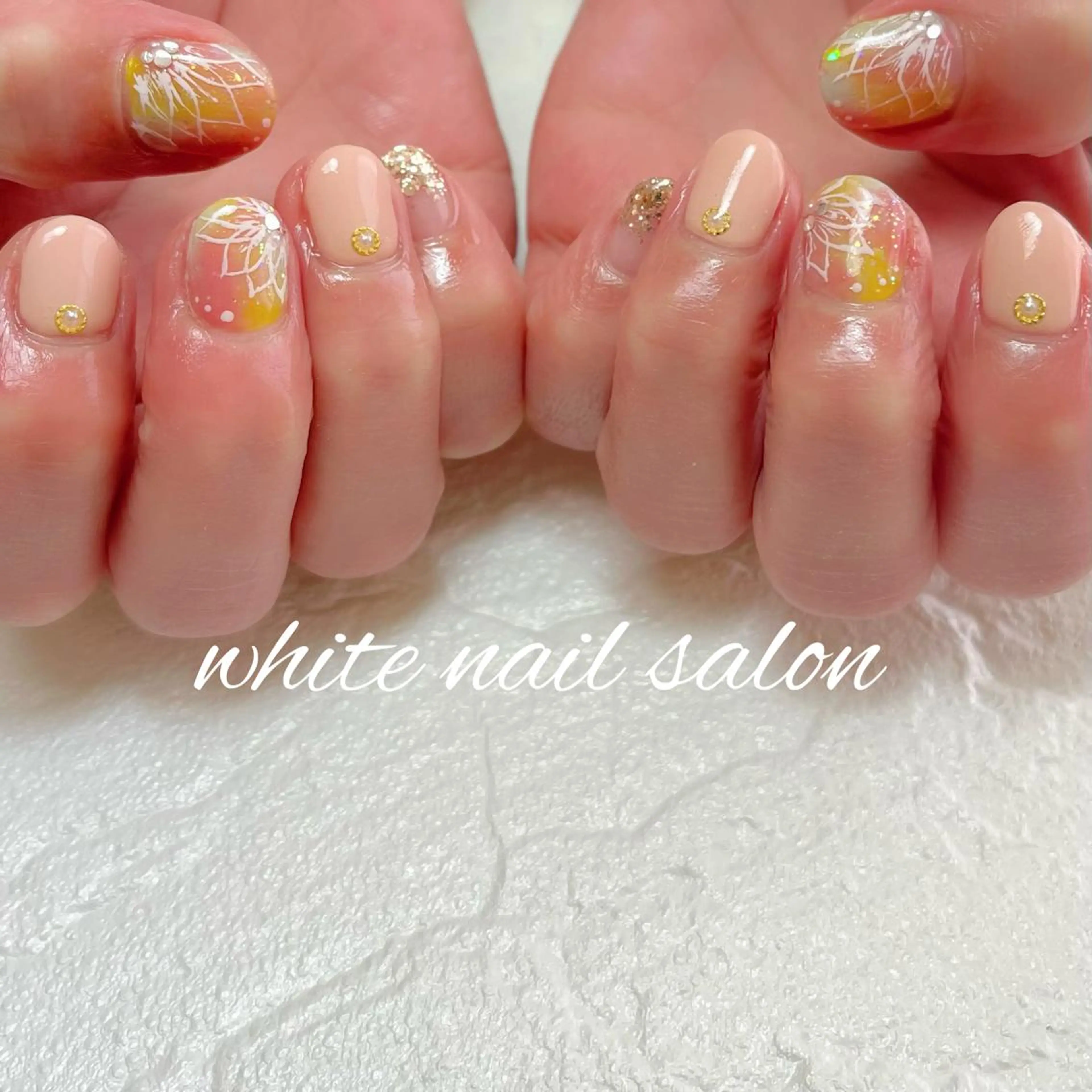 ネイル フットネイル ジェルネイル ハードジェル ラメ(グリッター) 持ち込み ハンドネイル white nail salonのネイルデザイン