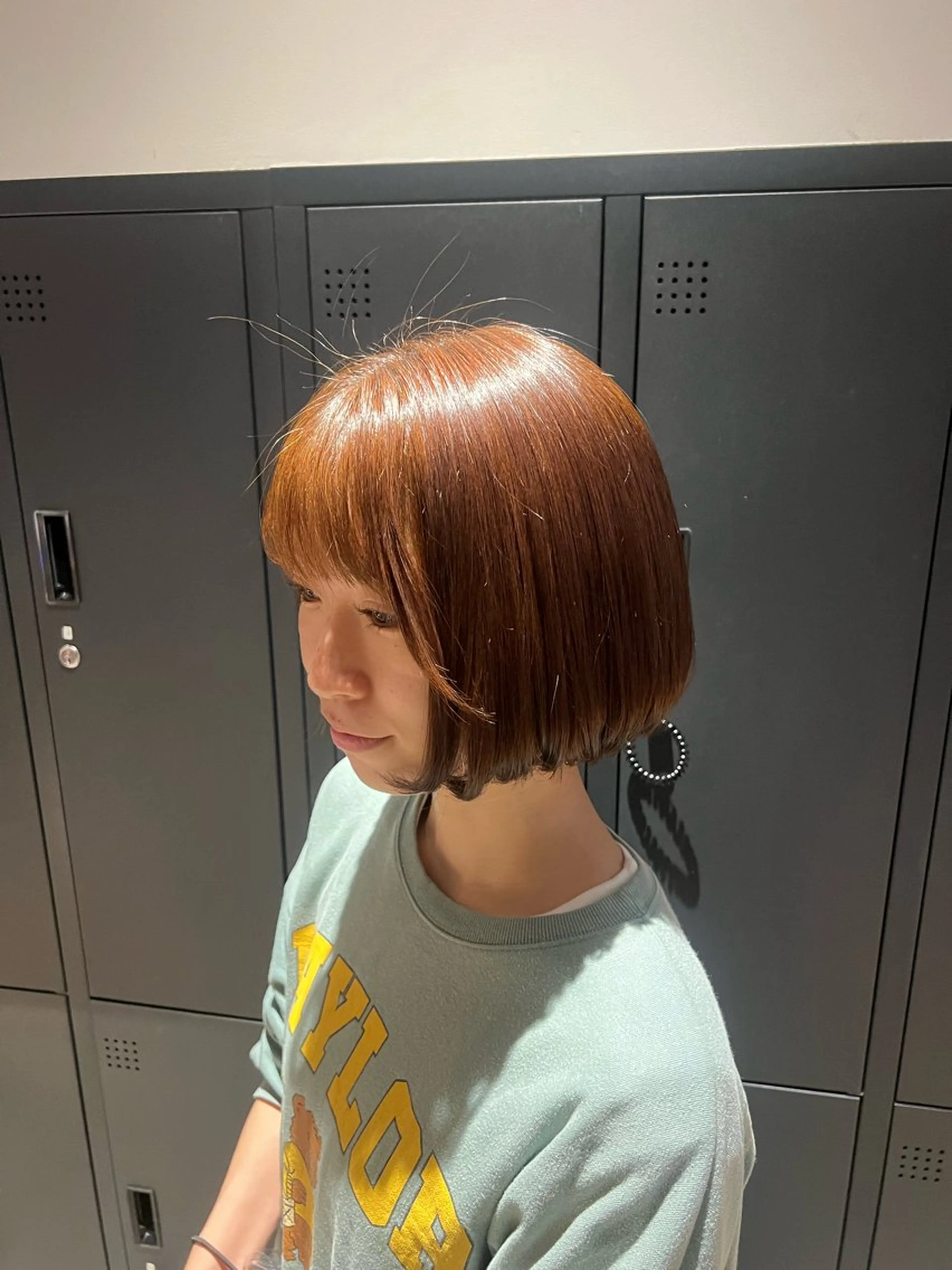 ショート カラー 三宅 凜佳のヘアスタイル