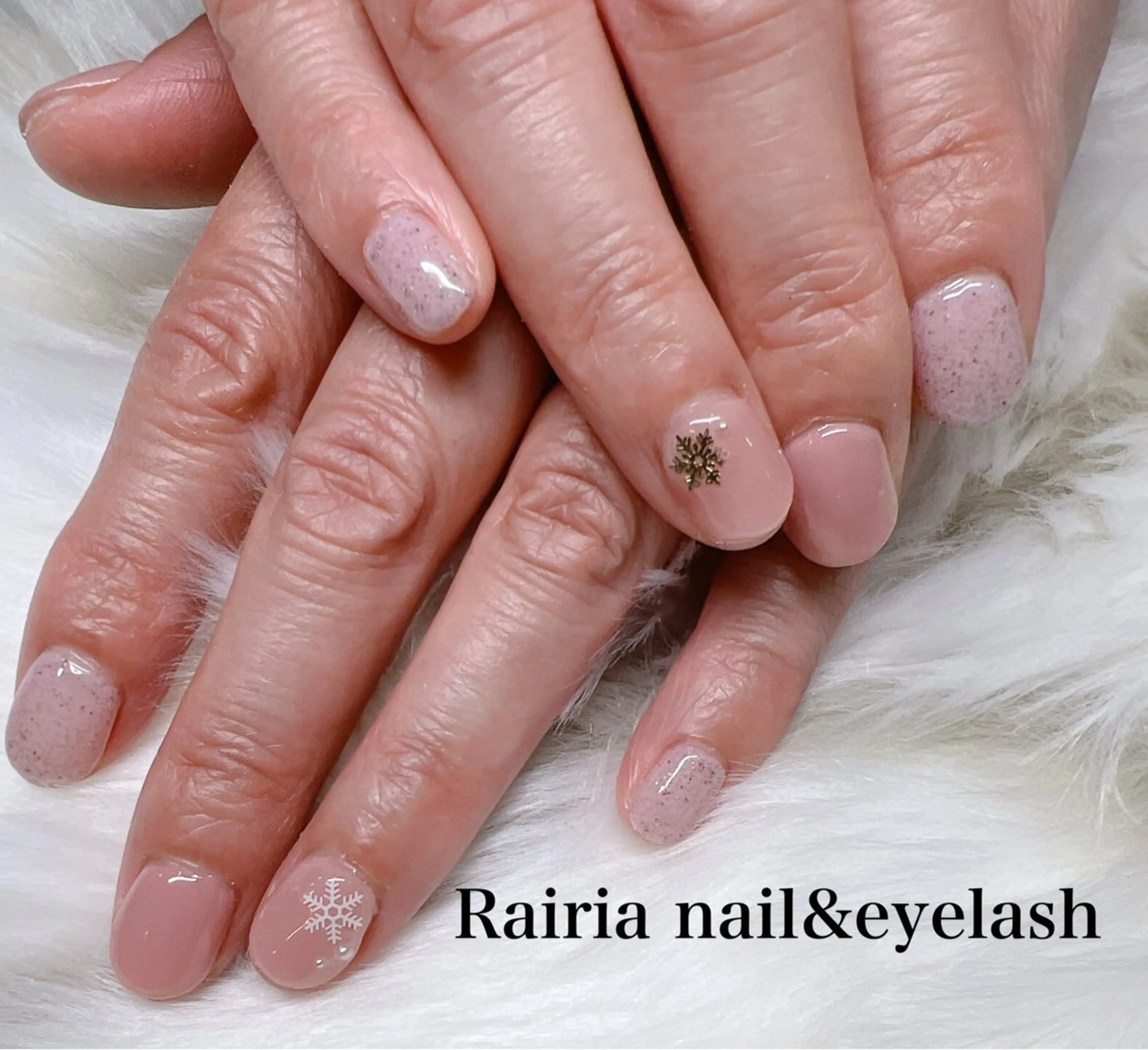 ネイル チークネイル ジェルネイル マグネットネイル ニュアンスネイル パラジェル Rairia   nail所属・屋敷 理奈のネイルデザイン