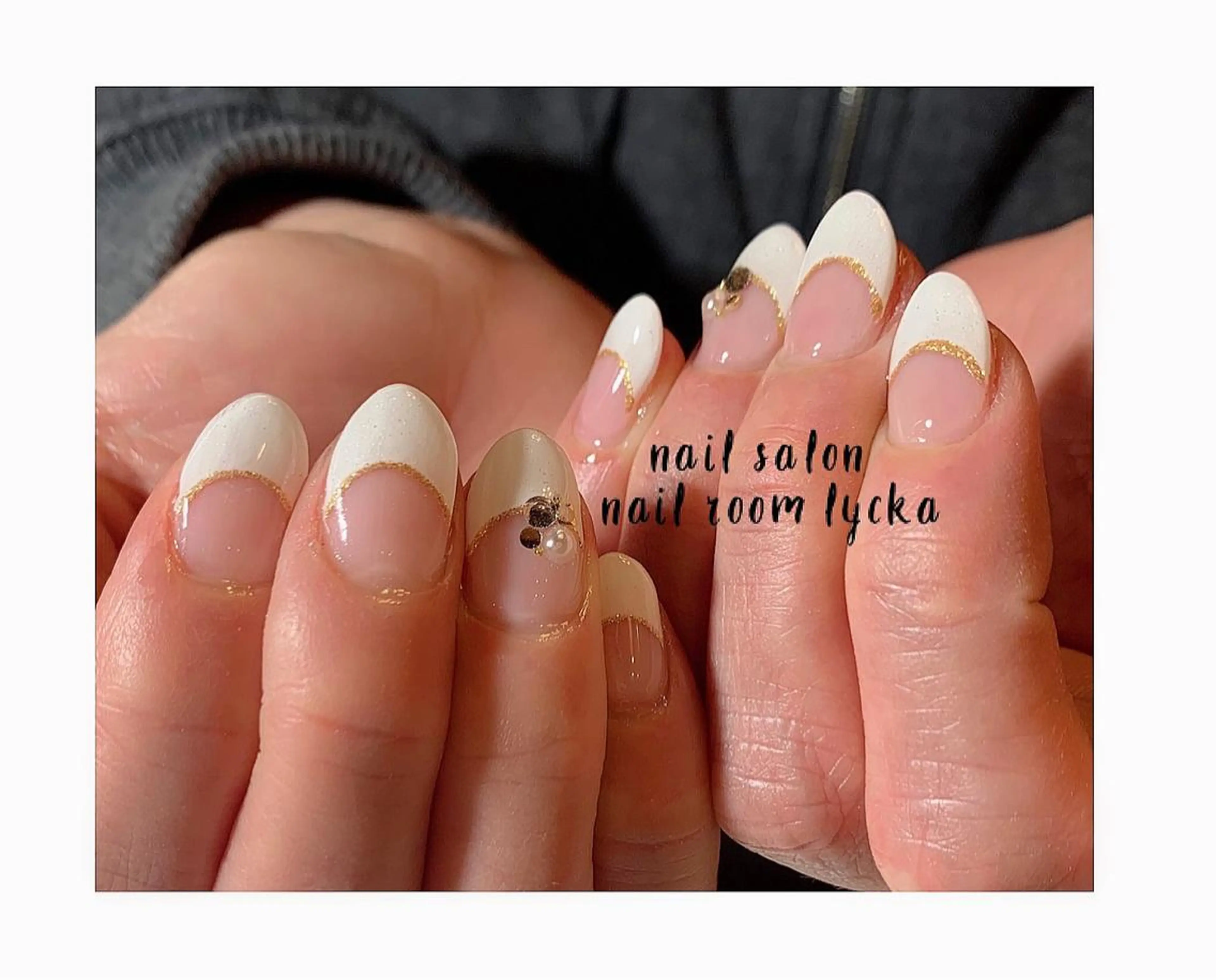 ネイル ジェルネイル パラジェル 冬ネイル ﾈｲﾙﾙｰﾑﾘｯｶ 𝐦𝐚𝐲𝐮のネイルデザイン