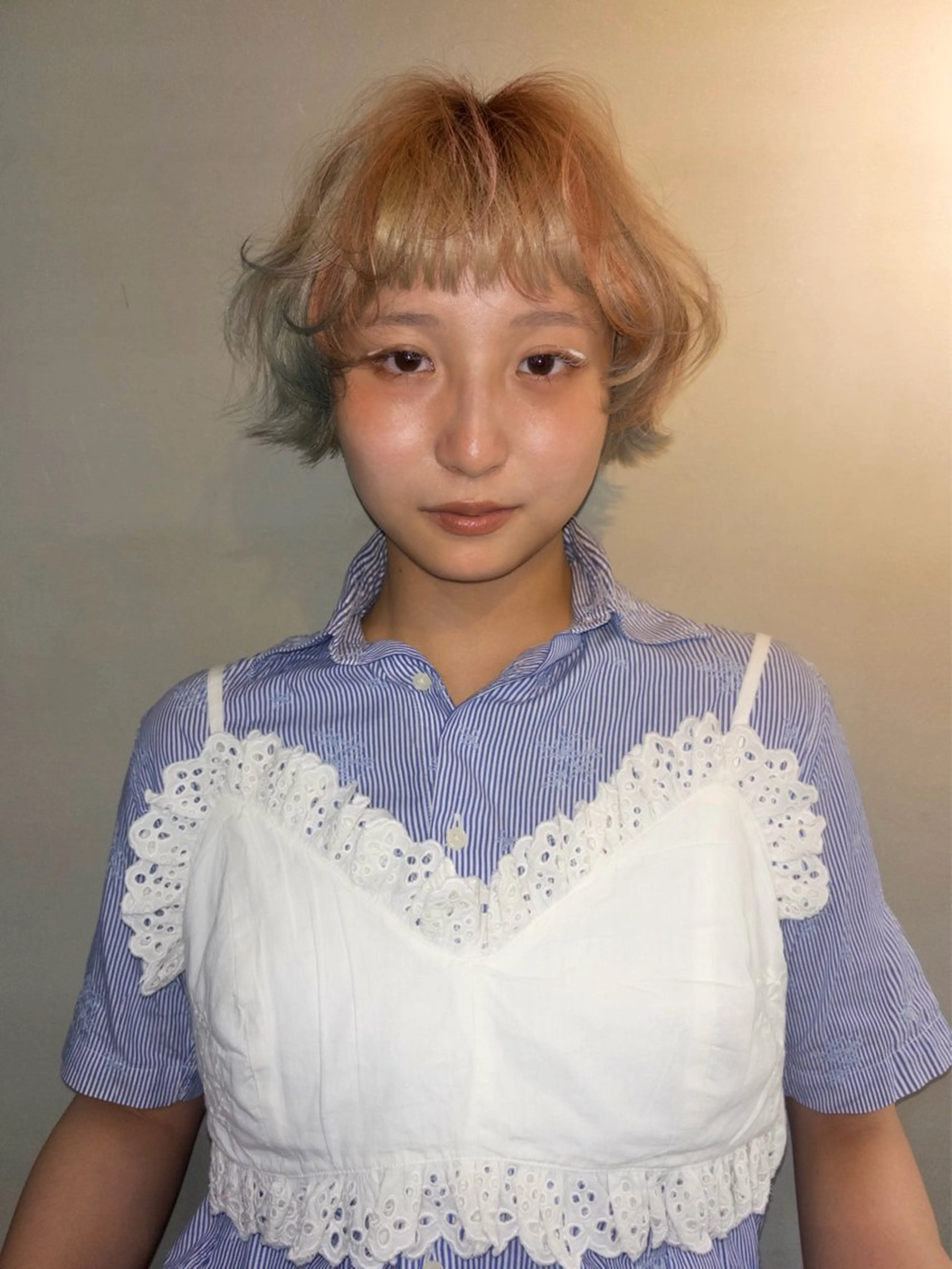 ショート カラー ヘアアレンジ ニュアンスカラー🧶 nanacoのヘアスタイル