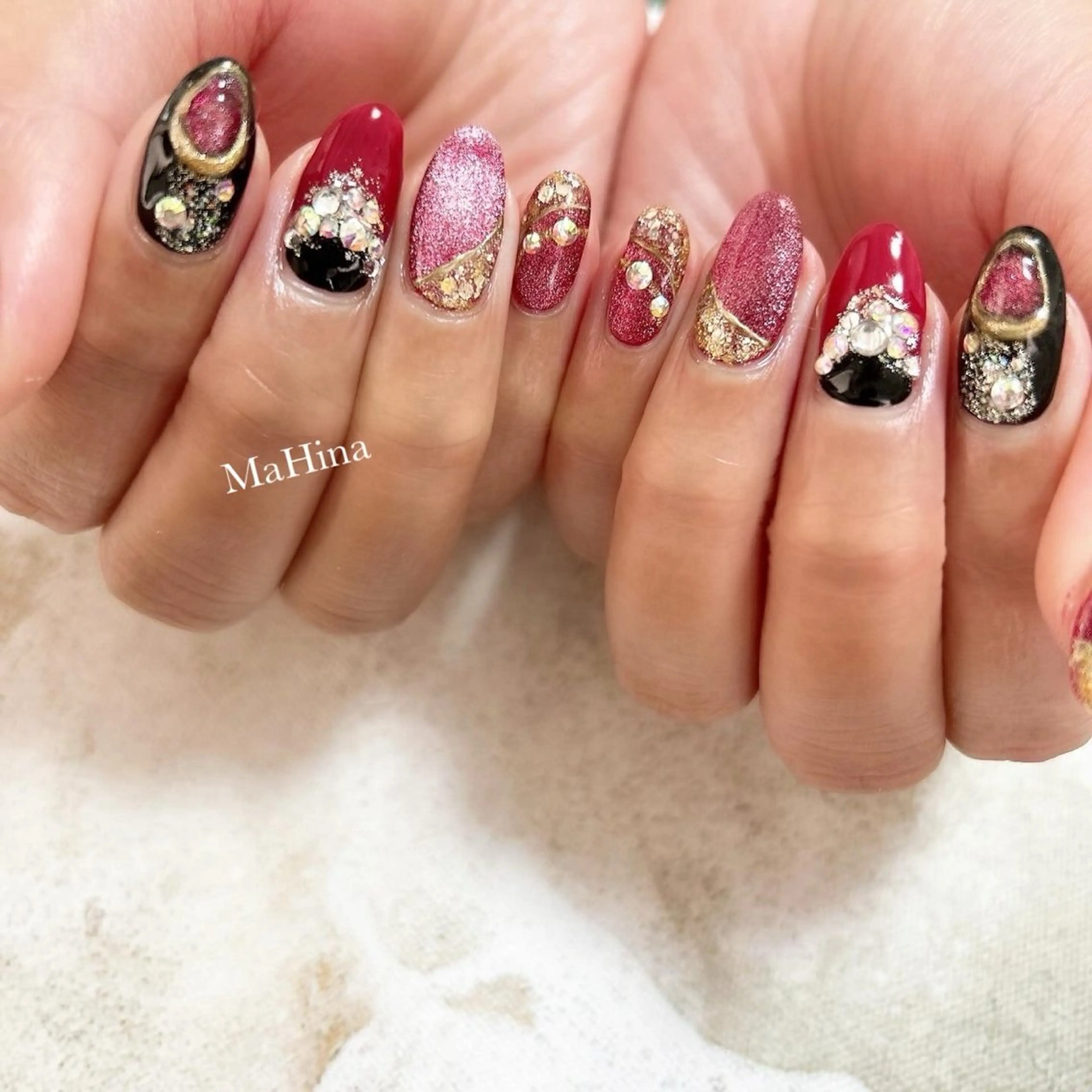 ネイル 成人式 持ち込み Healing Salon...MaHina(マヒナ)所属・MaHina🌙 salonのネイルデザイン