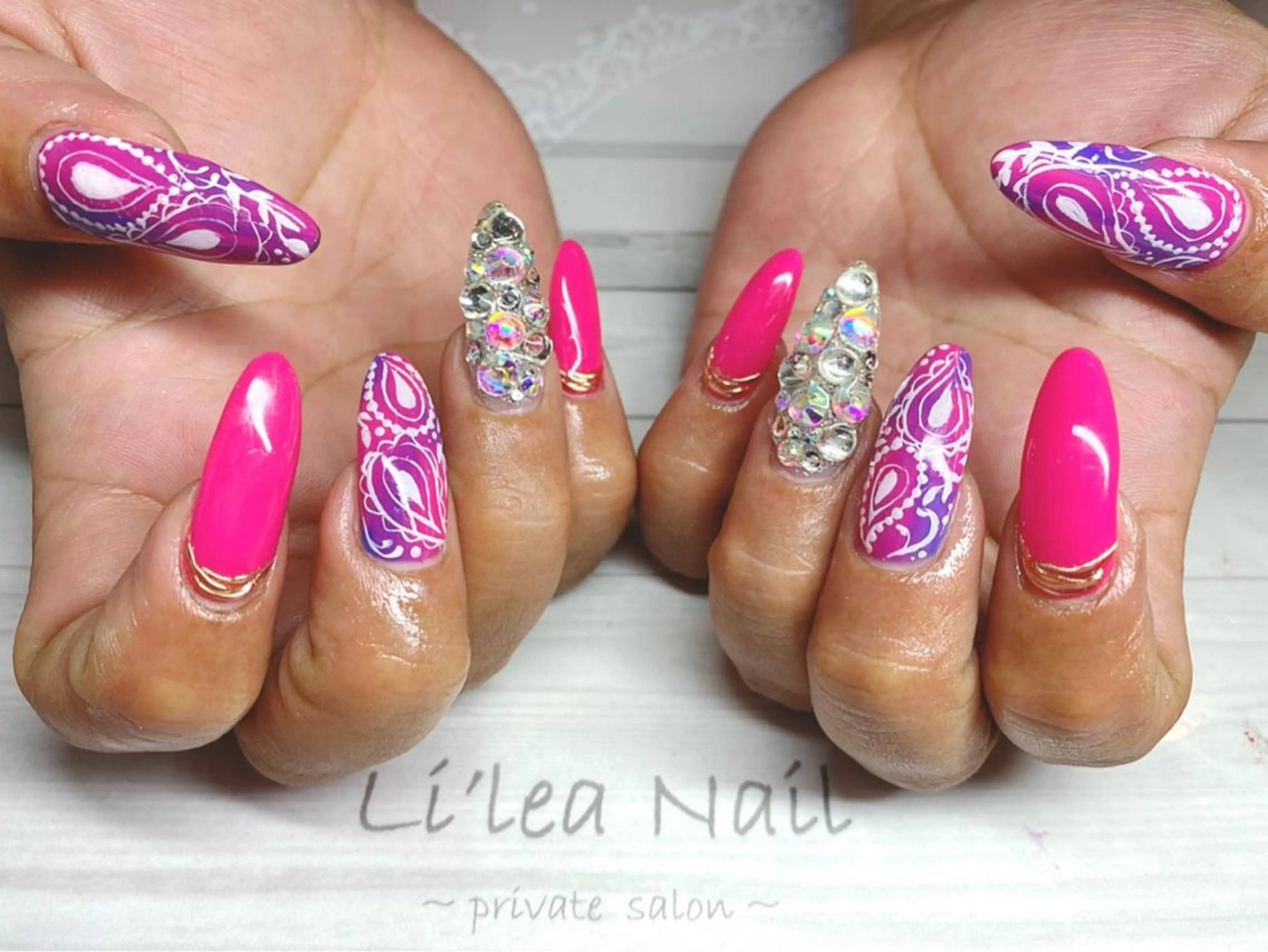 ネイル Li'leaNail AINAのネイルデザイン