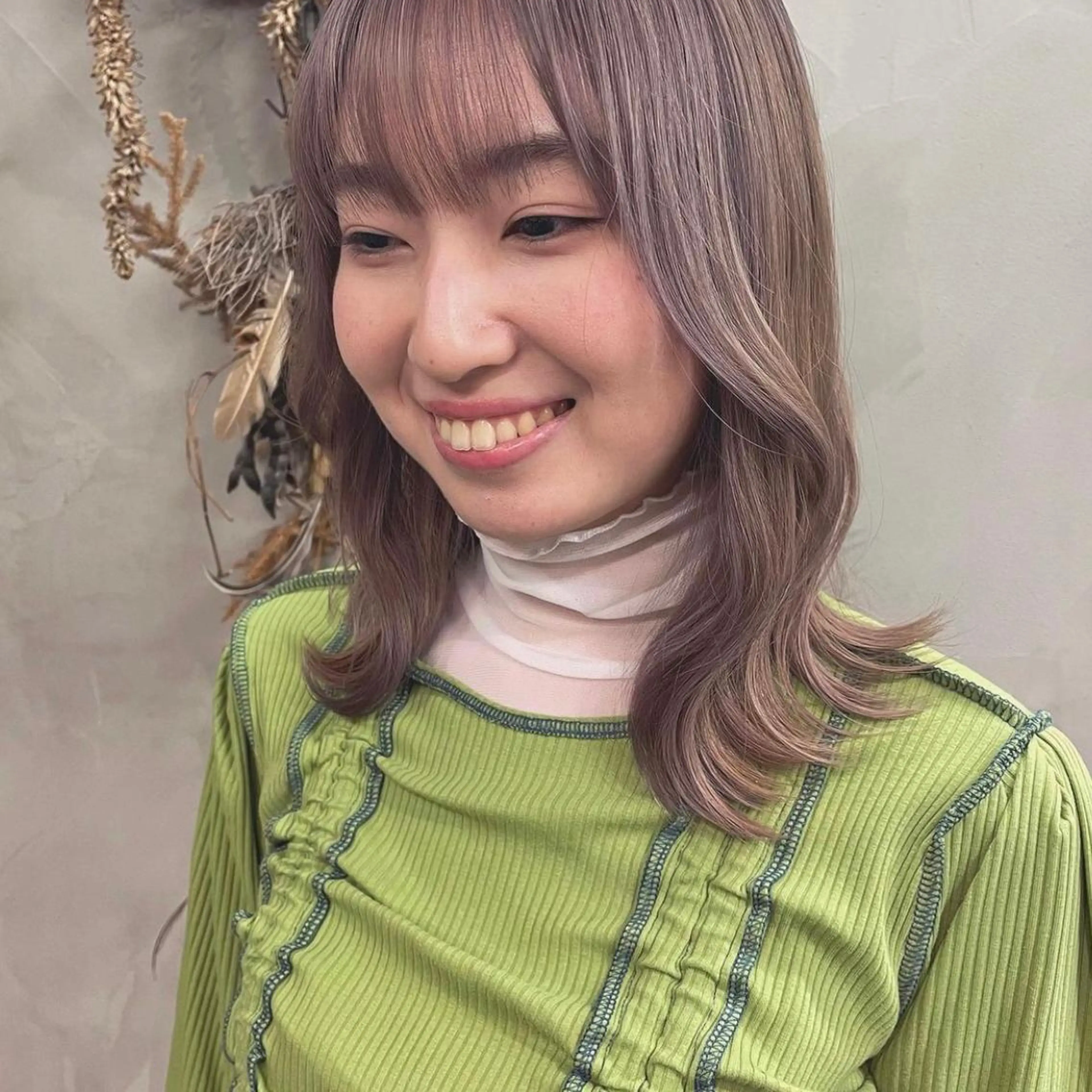 ミディアム カラー RorriM natsuのヘアスタイル