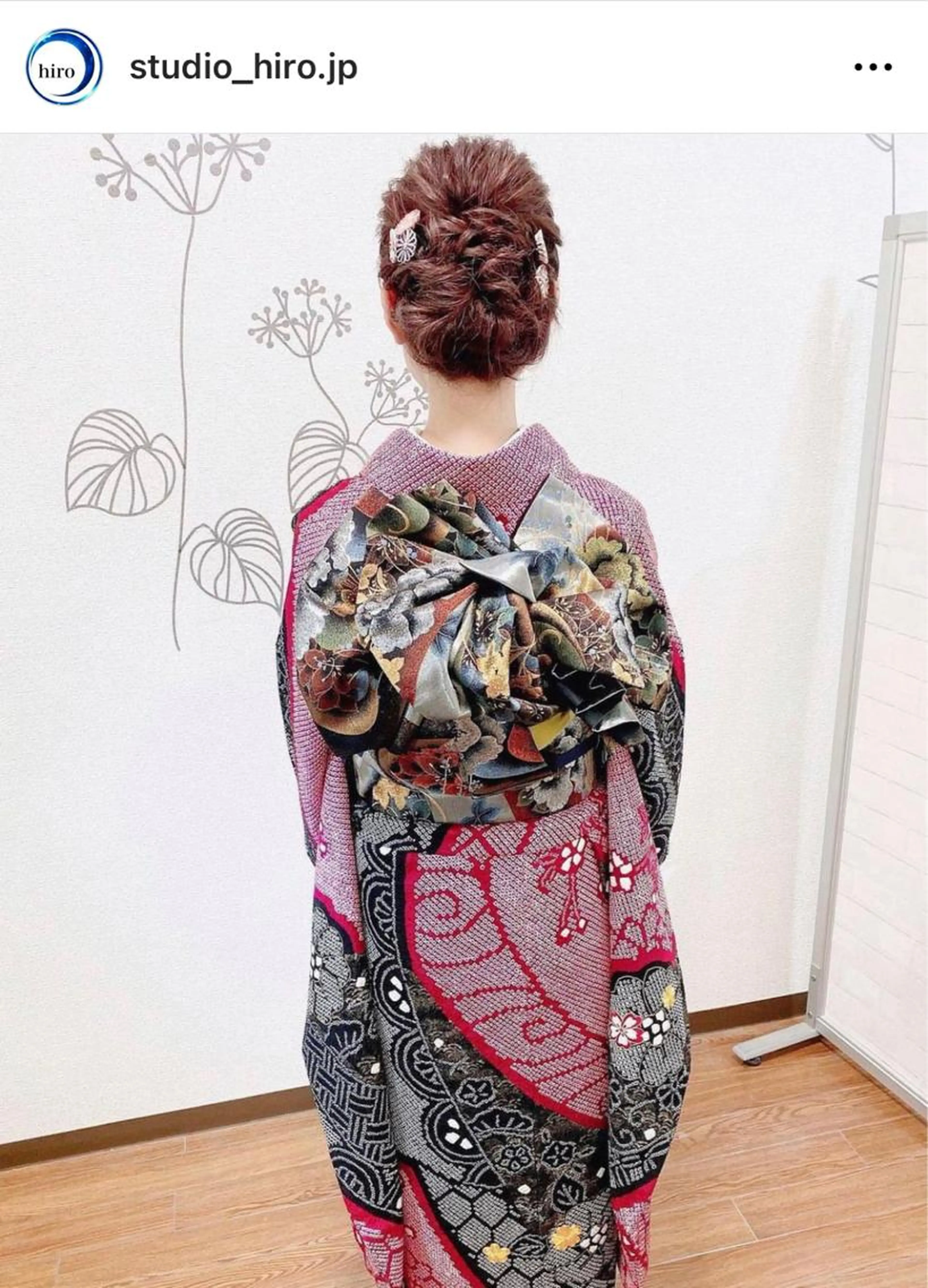 🌐【午前8:00~16:00迄】振袖着付け + ヘアセット(⚠️成人式不可)の写真