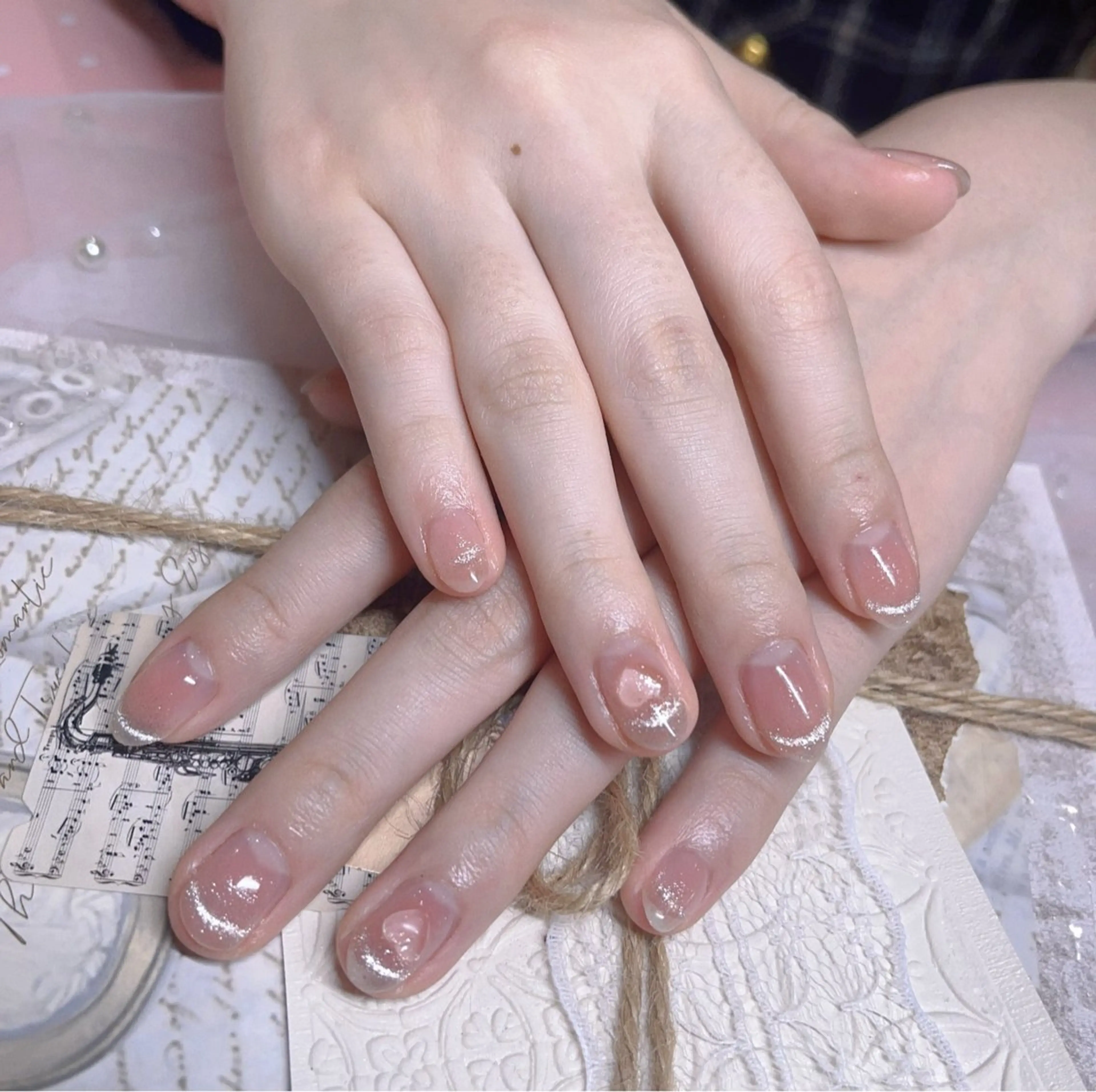 ネイル Fairyフェアリーネイルサロン所属・Nail Hibi サロンのネイルデザイン