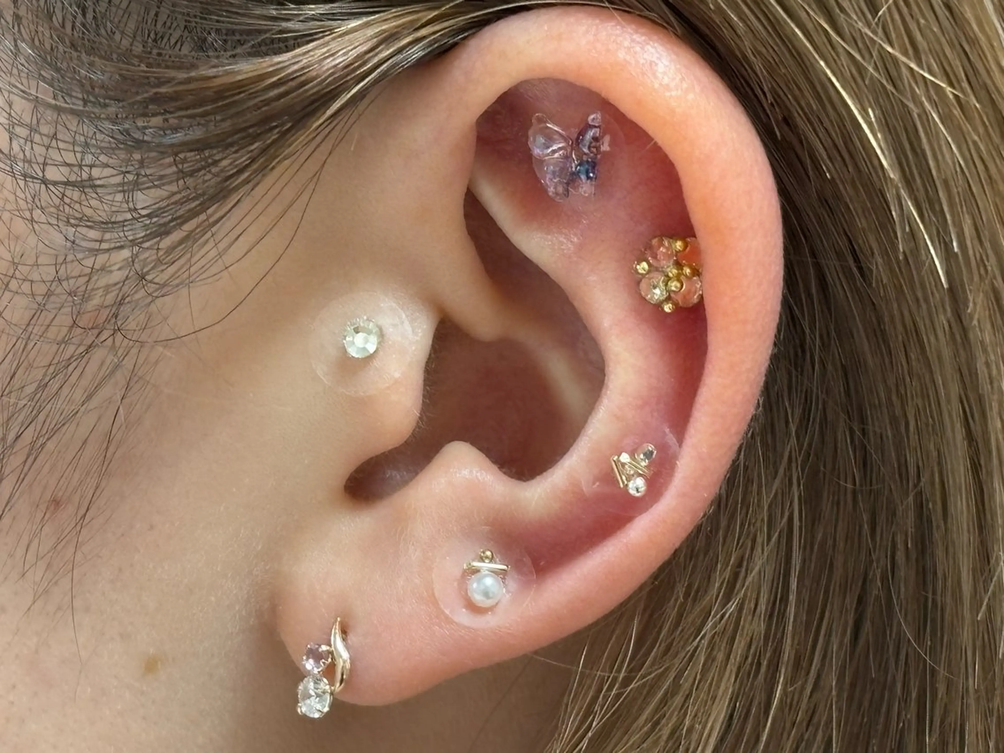 🎉New menu👂耳ツボジュエリー💎両耳10個💎シンプルパーツ６＋キラキラパーツ４の写真