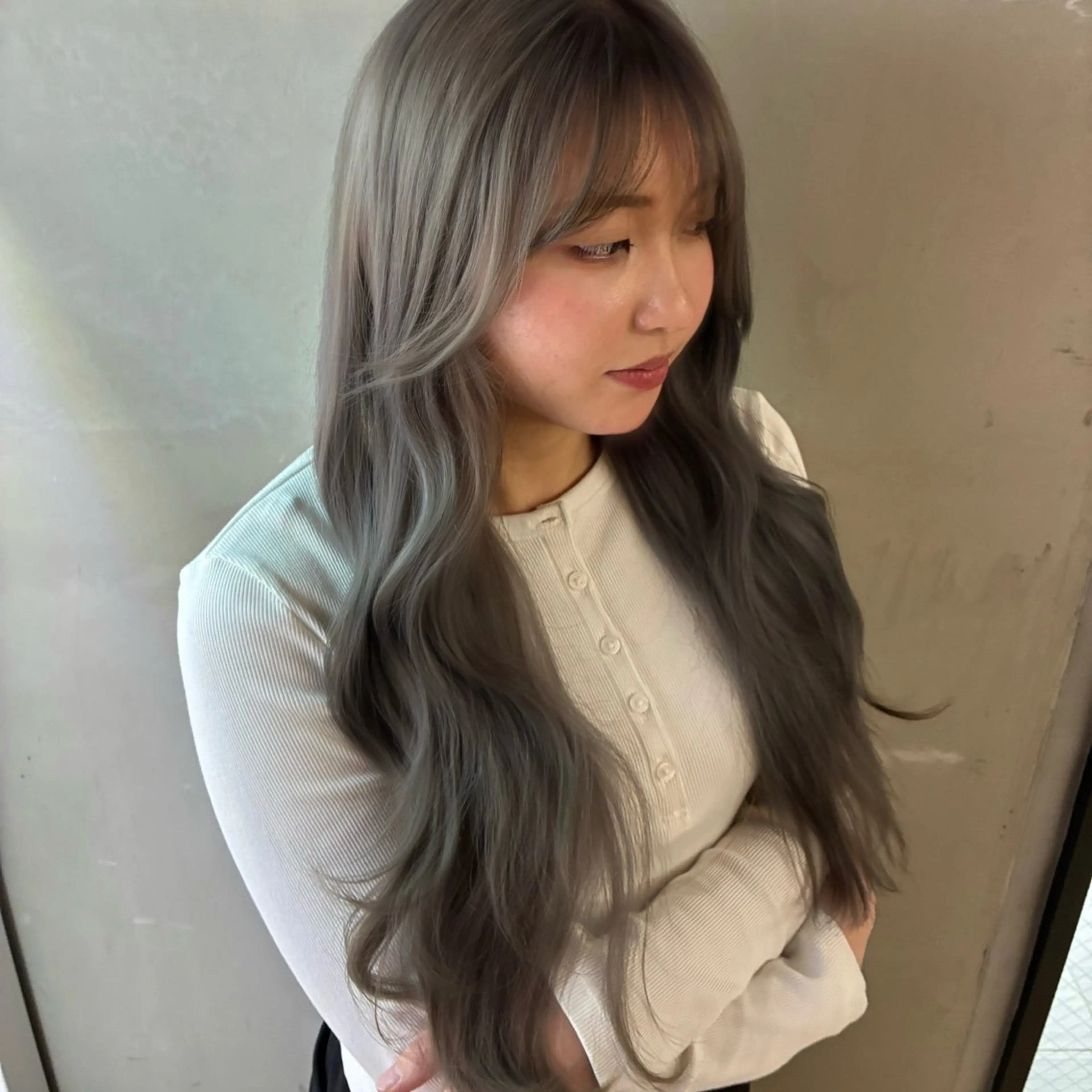 ロング ヘアカラー nanami🏷🤎 ふんわりカラーのヘアスタイル