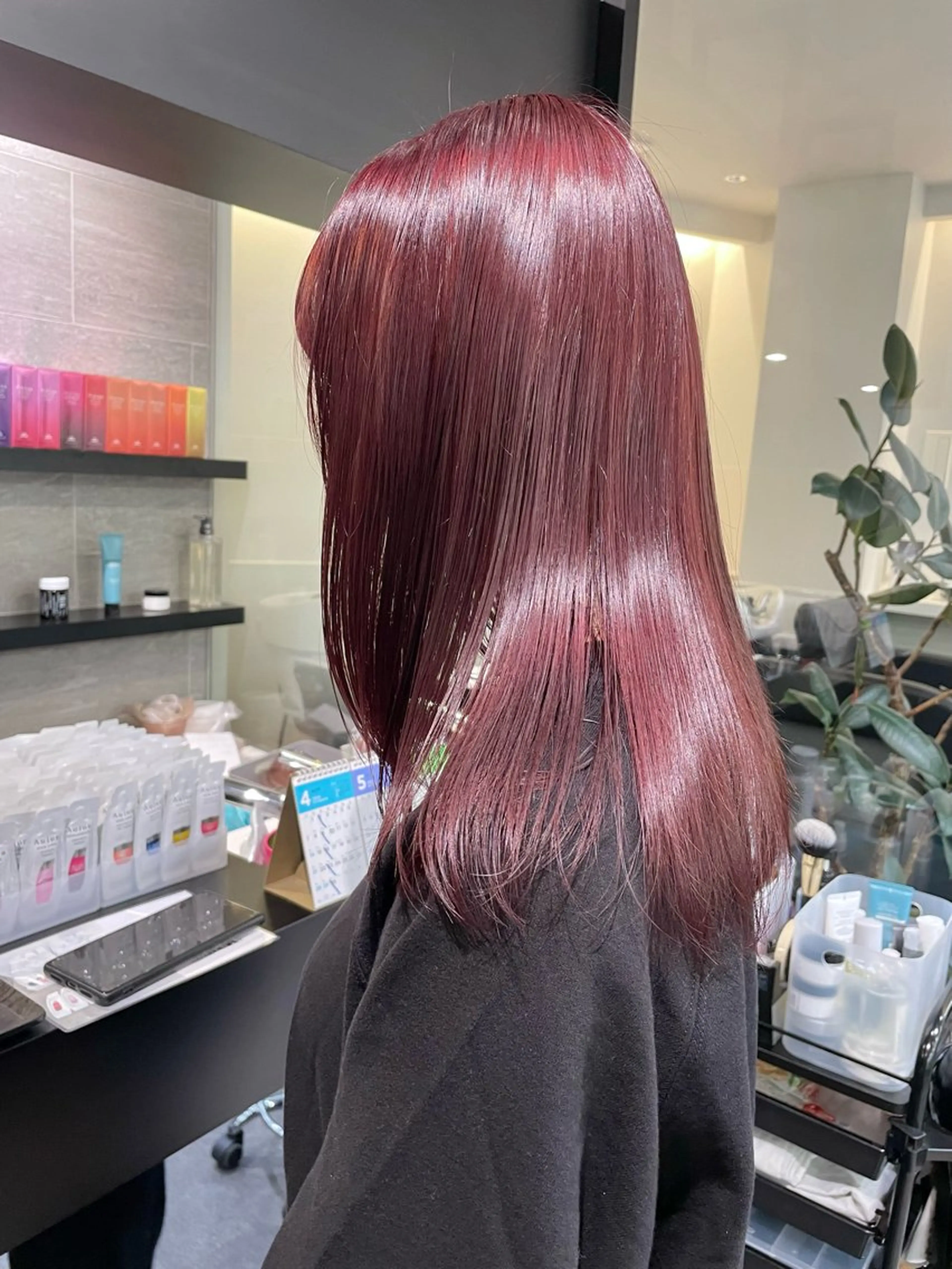 セミロング カラー ブリーチ ダブルカラー ブリーチなしカラー レッドカラー ダブルカラー🦖 /髪質改善⚡️しおりのヘアスタイル