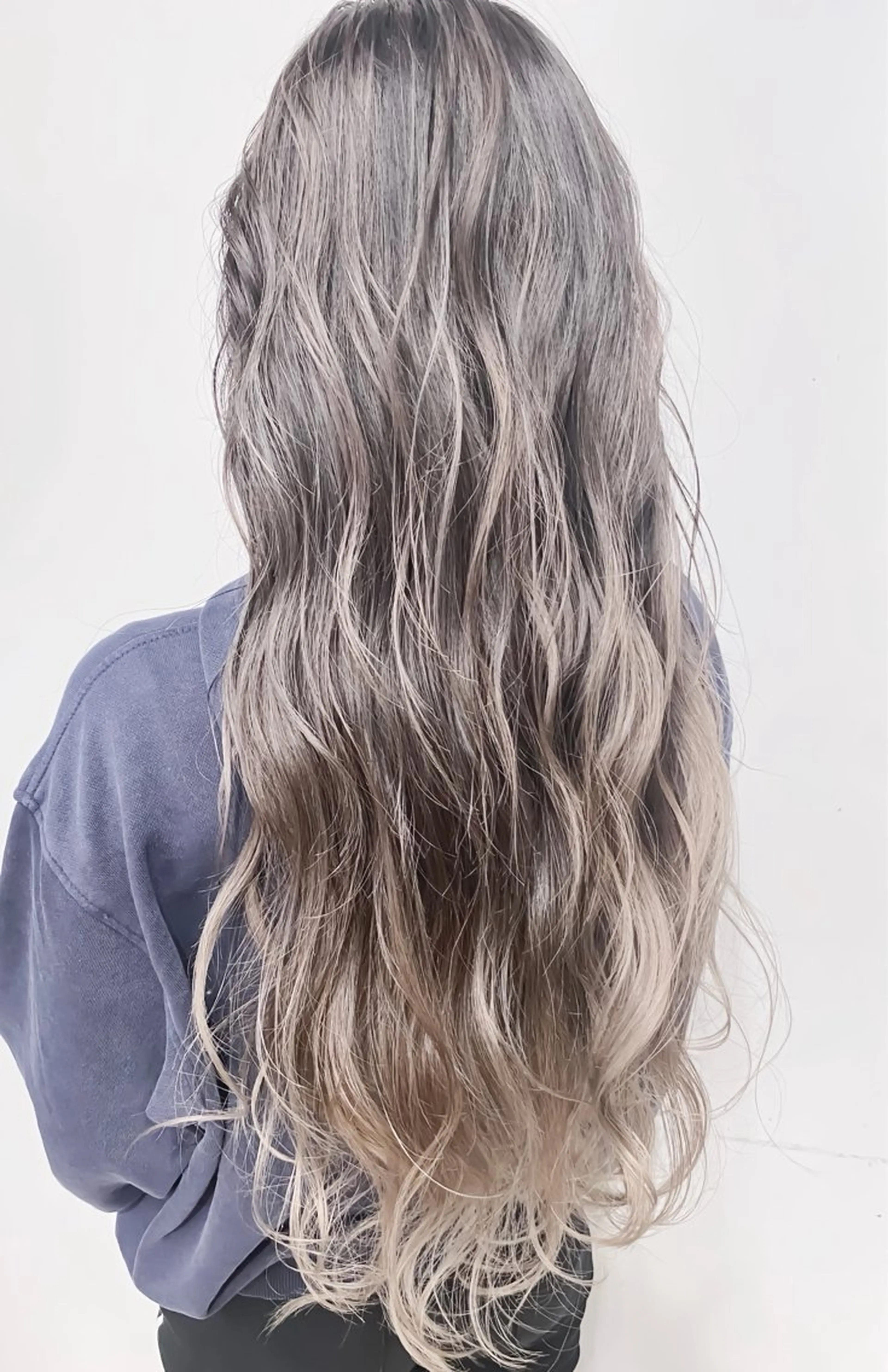 ロング カラー バレイヤージュ ブリーチ 透明感カラー ダブルカラー ハイライトカラー 竹内ケンゴ🇰🇷 EIGHT藤沢のヘアスタイル