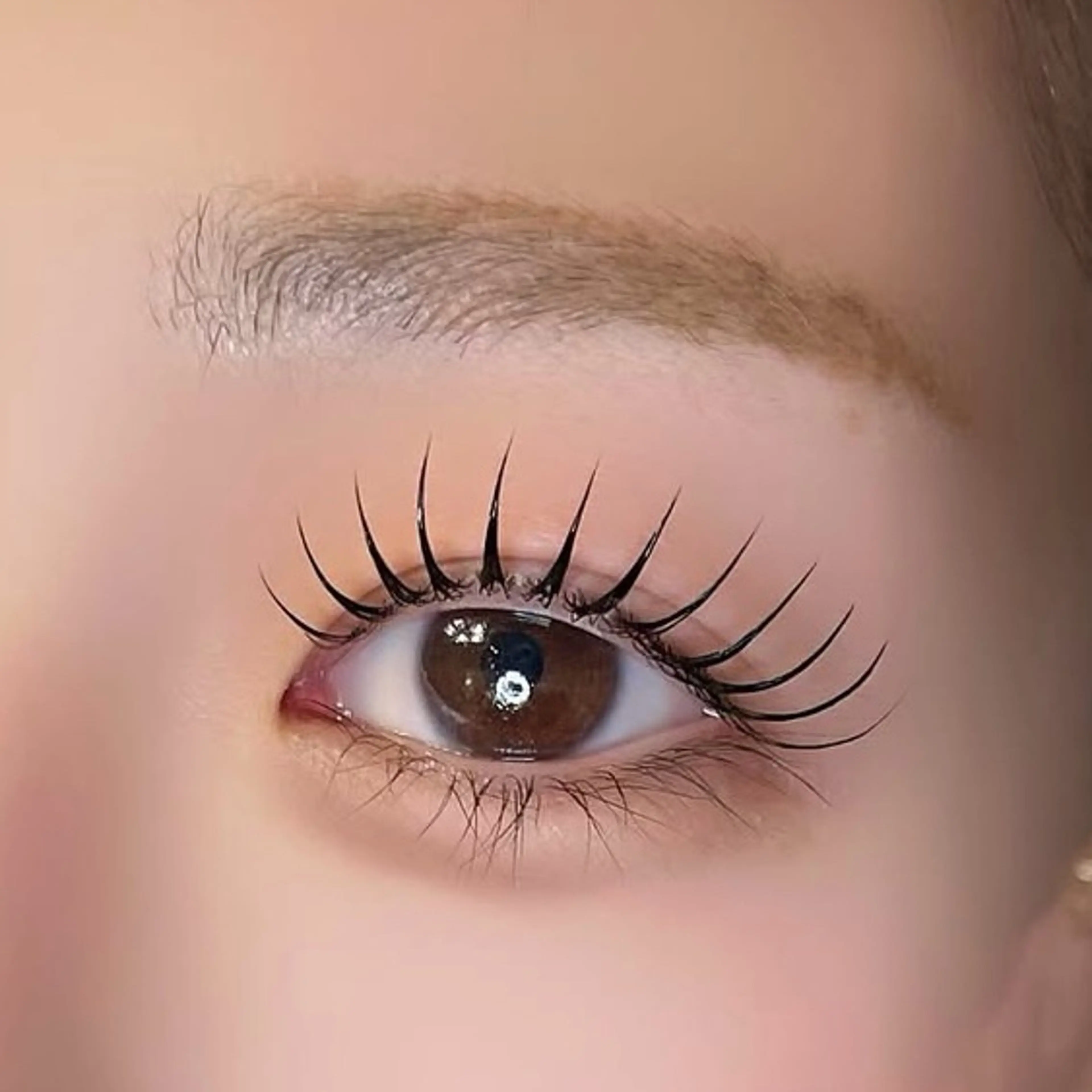 マツエク・マツパ 束感まつ毛 カラーマツエク フラットラッシュ パリジェンヌラッシュリフト まつげパーマ マツエク 🍓 KaNan🍓のマツエク・マツパデザイン