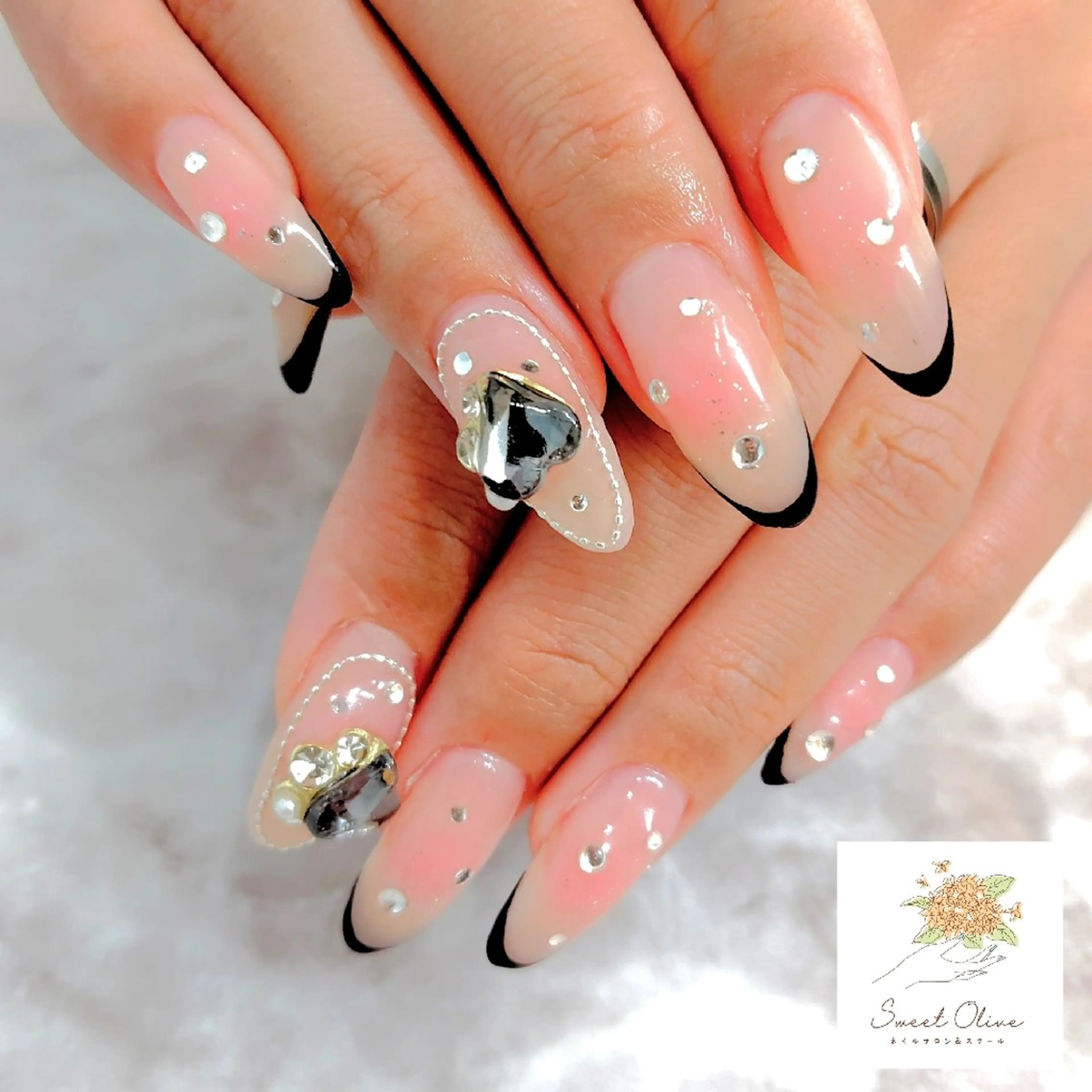 ネイル 持ち込み ハンドネイル SweetOlive オーナー（春日部市）のネイルデザイン
