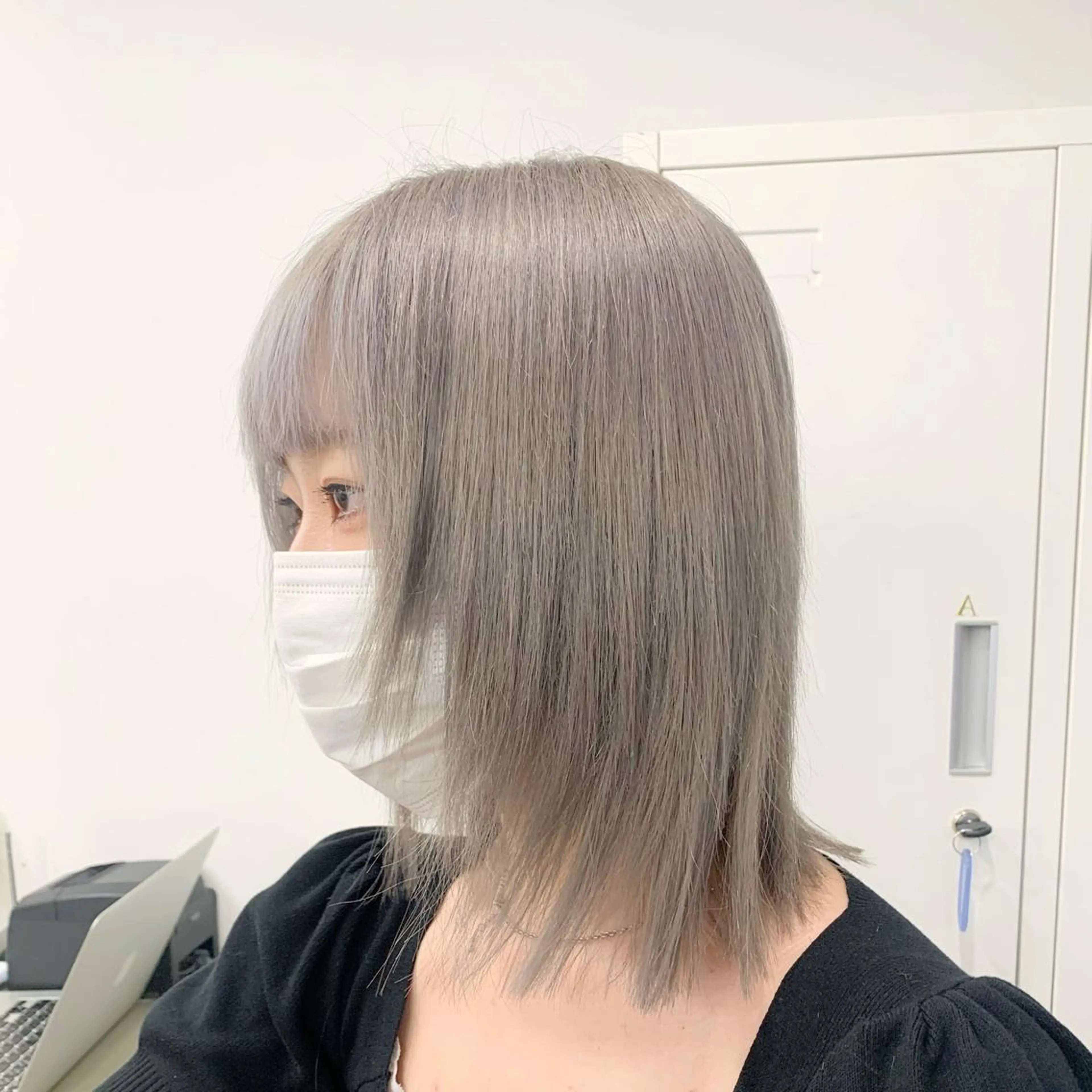 セミロング カラー 赤みゼロ/透明感 カラー🌿KANTAのヘアスタイル