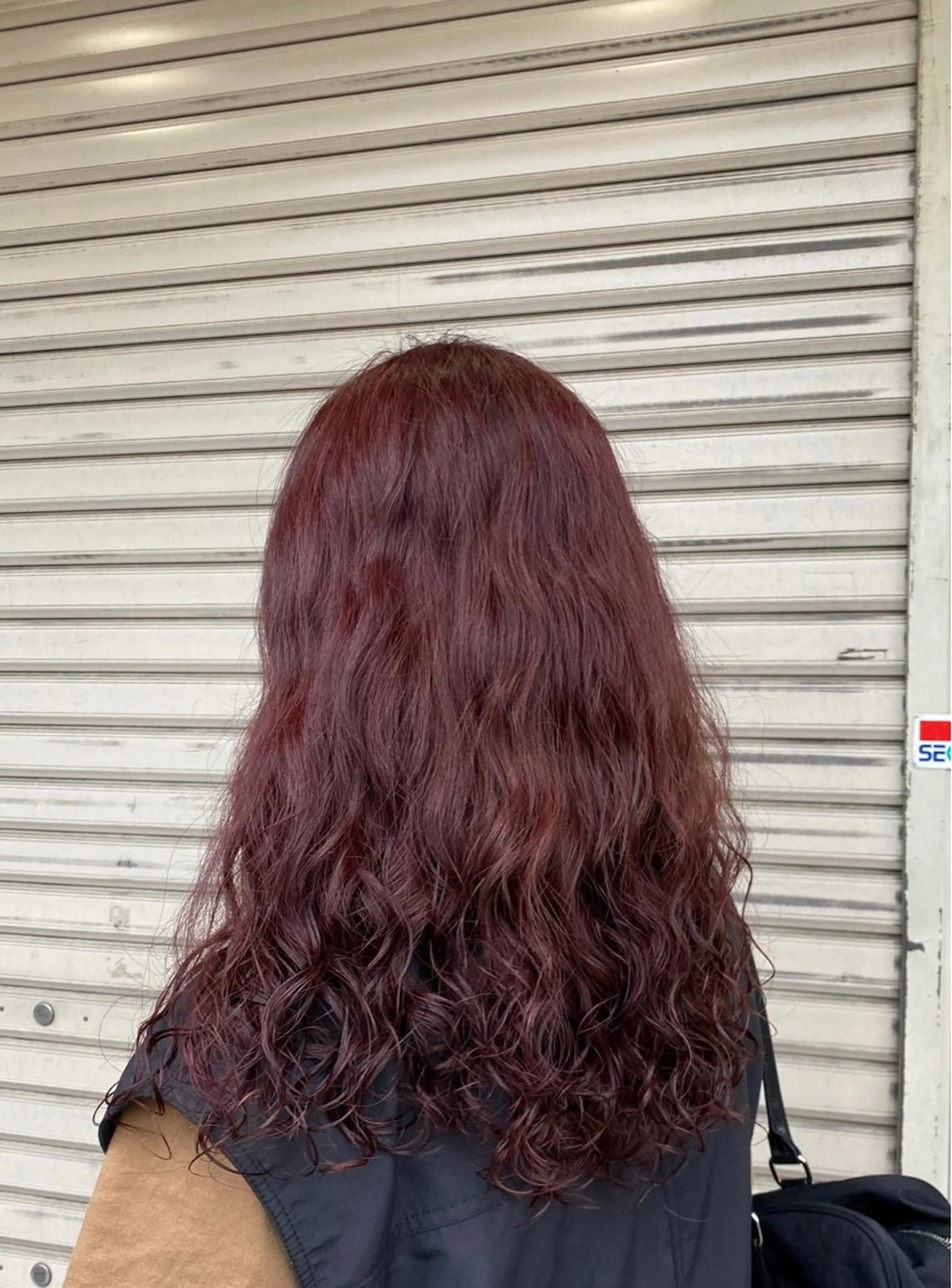 ロング カラー aisa .のヘアスタイル