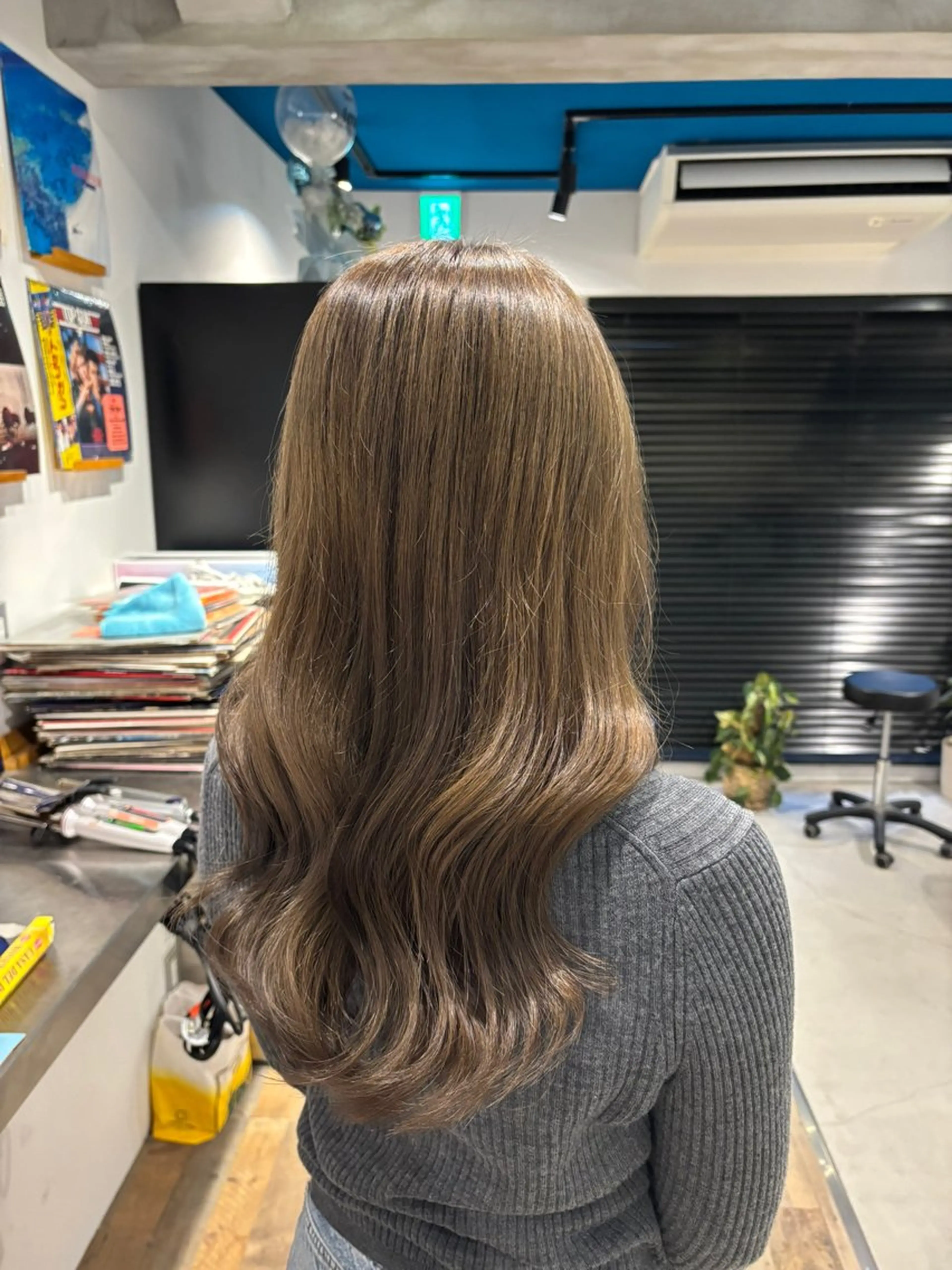 ロング カラー ベージュカラー tender🐬 まゆかのヘアスタイル