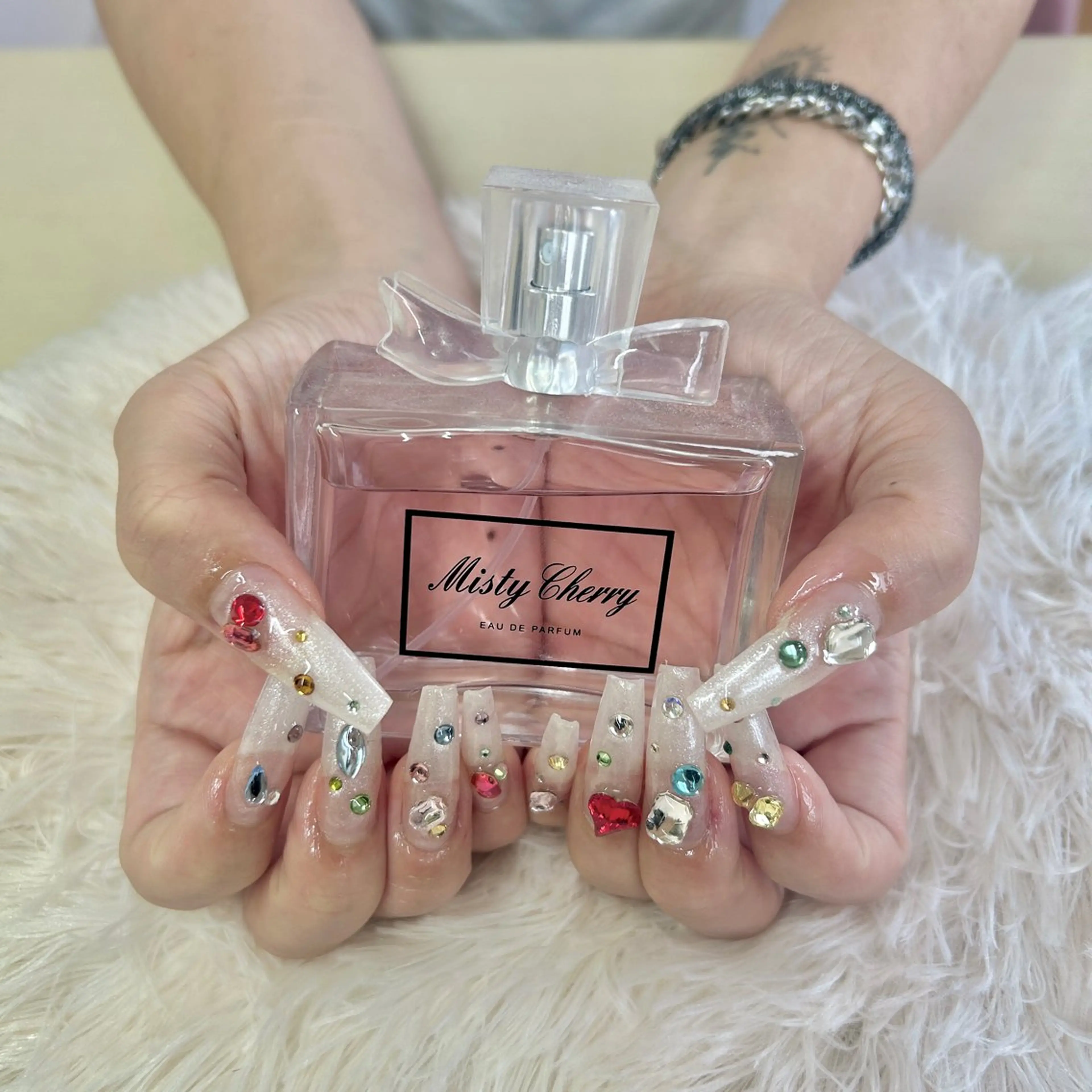 ハンドネイル（長さ出し10本・オフ無）の写真