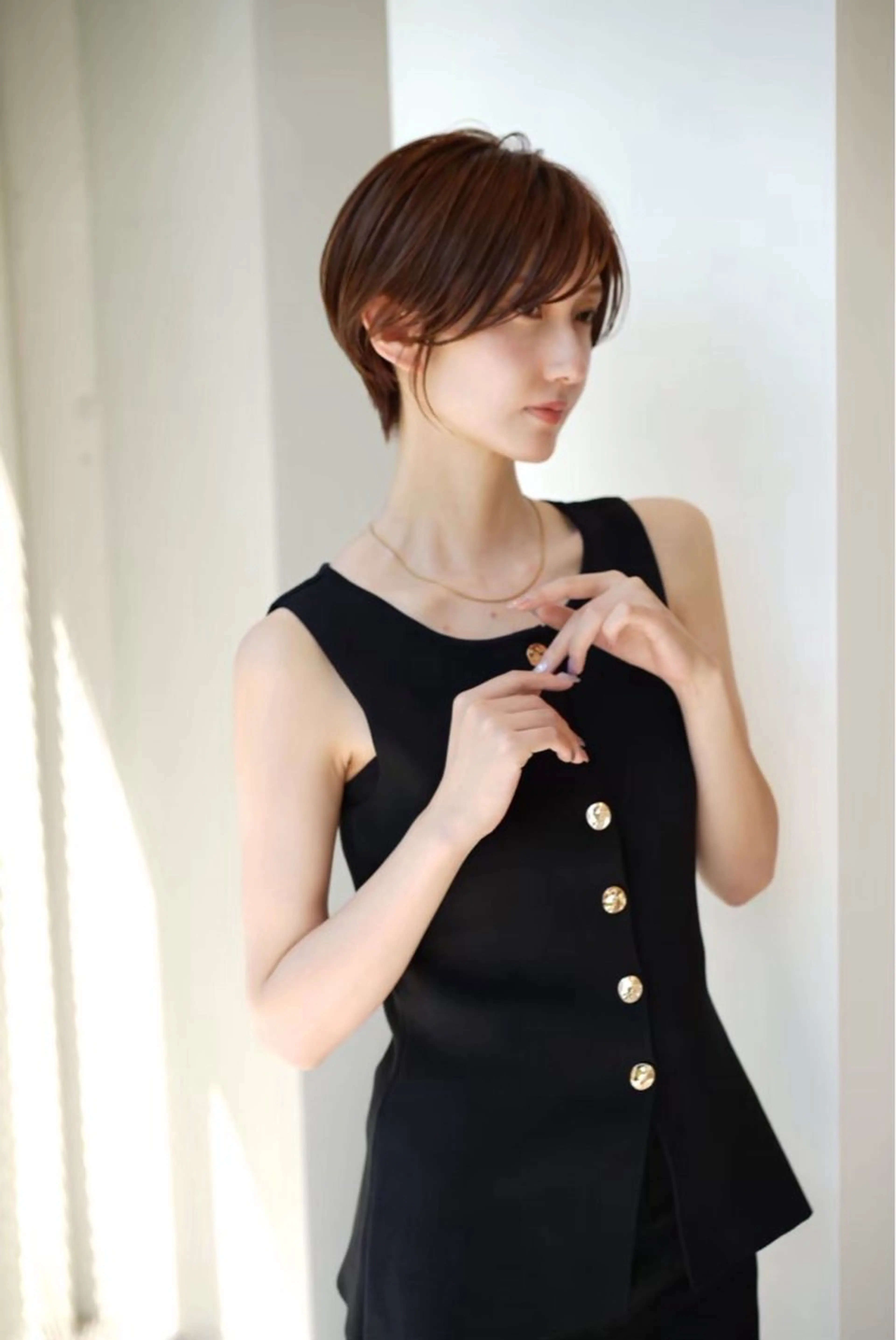 ショート 透明感カラー/伊藤 陸/soigneのヘアスタイル