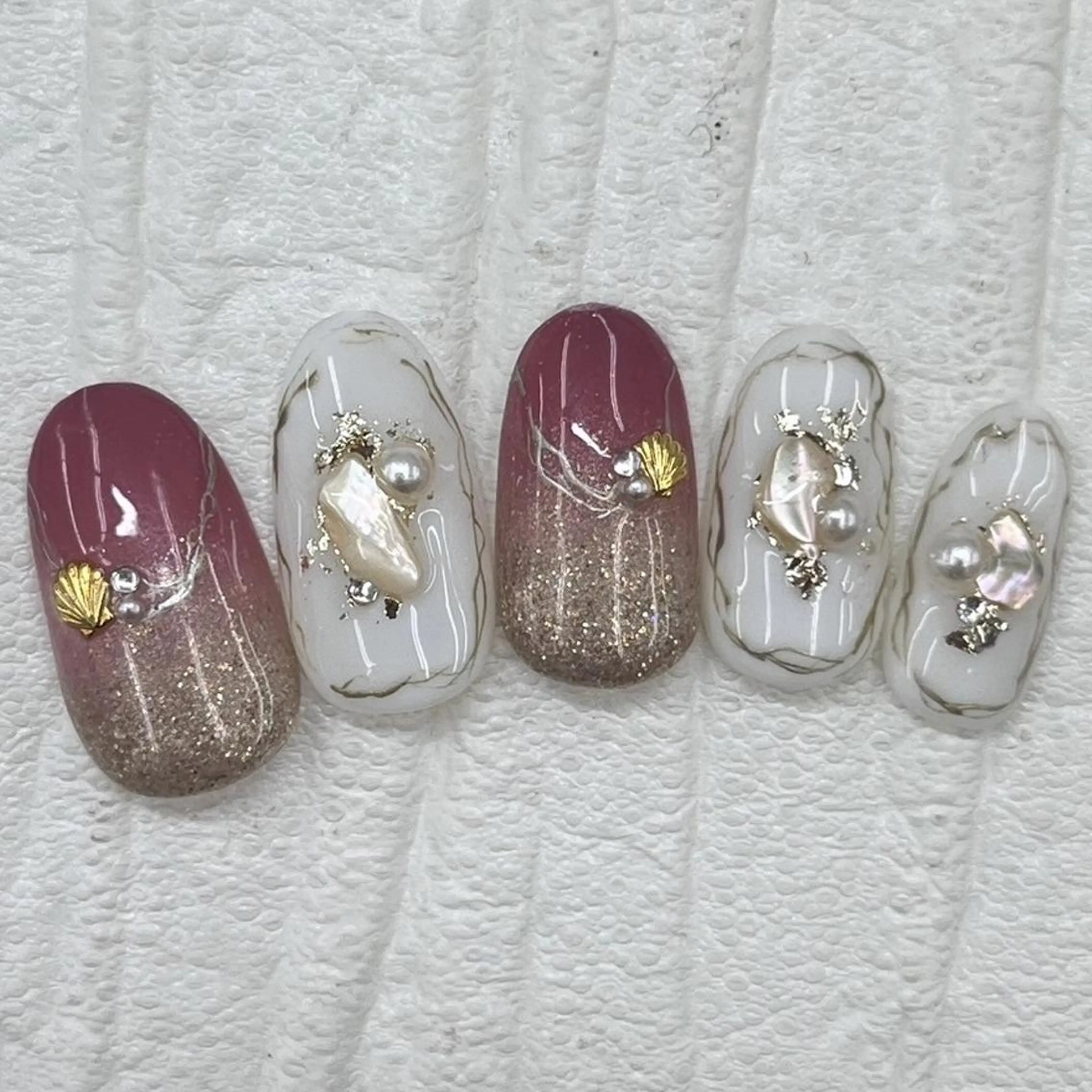 ネイル Nail salon Honey Beeのネイルデザイン