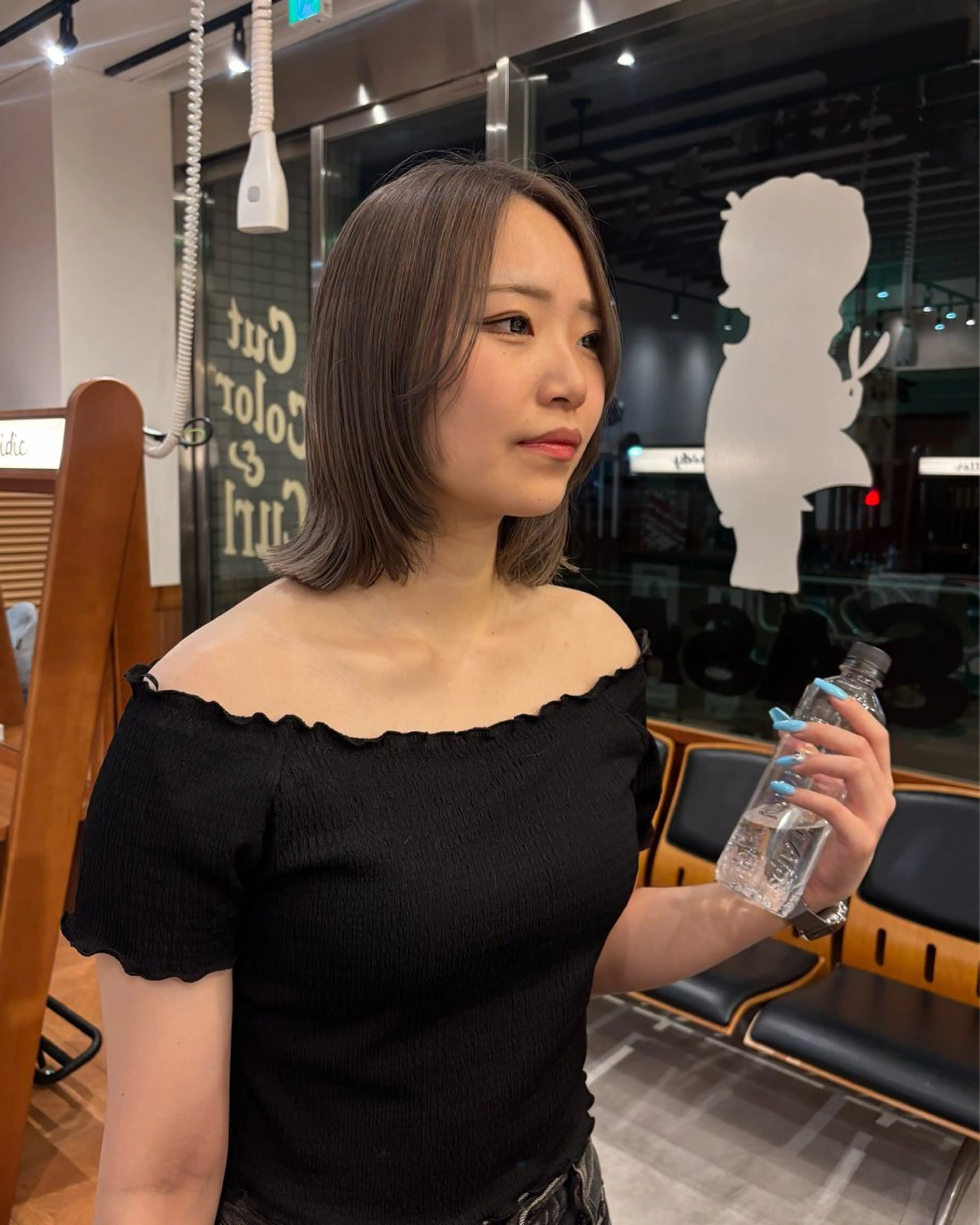 カラー ブリーチ SASAnagano 堀内未梨のヘアスタイル