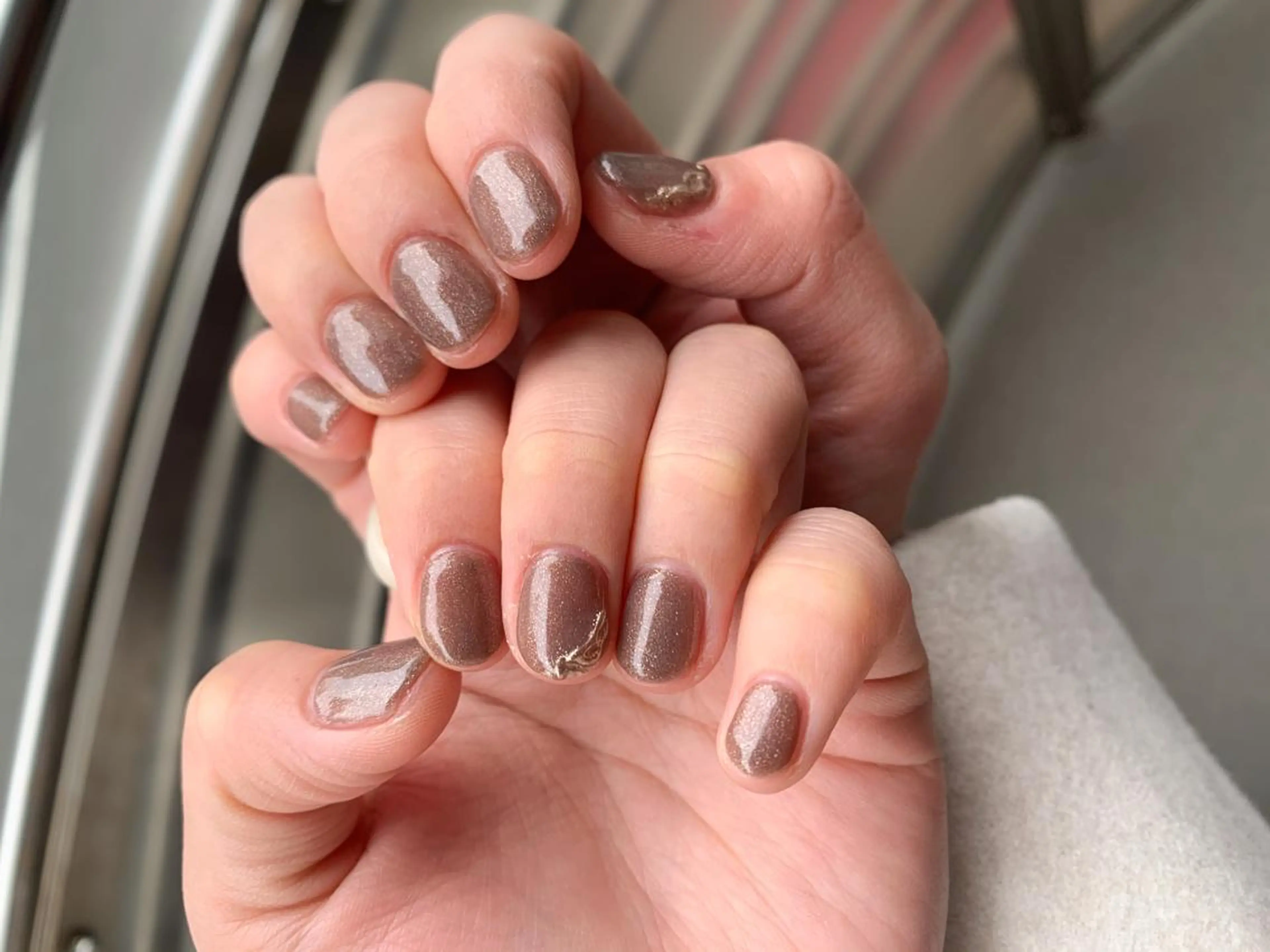 ネイル ブラウン ラメ(グリッター) ワンカラーネイル ハンドネイル nail＊ runa🌻のネイルデザイン