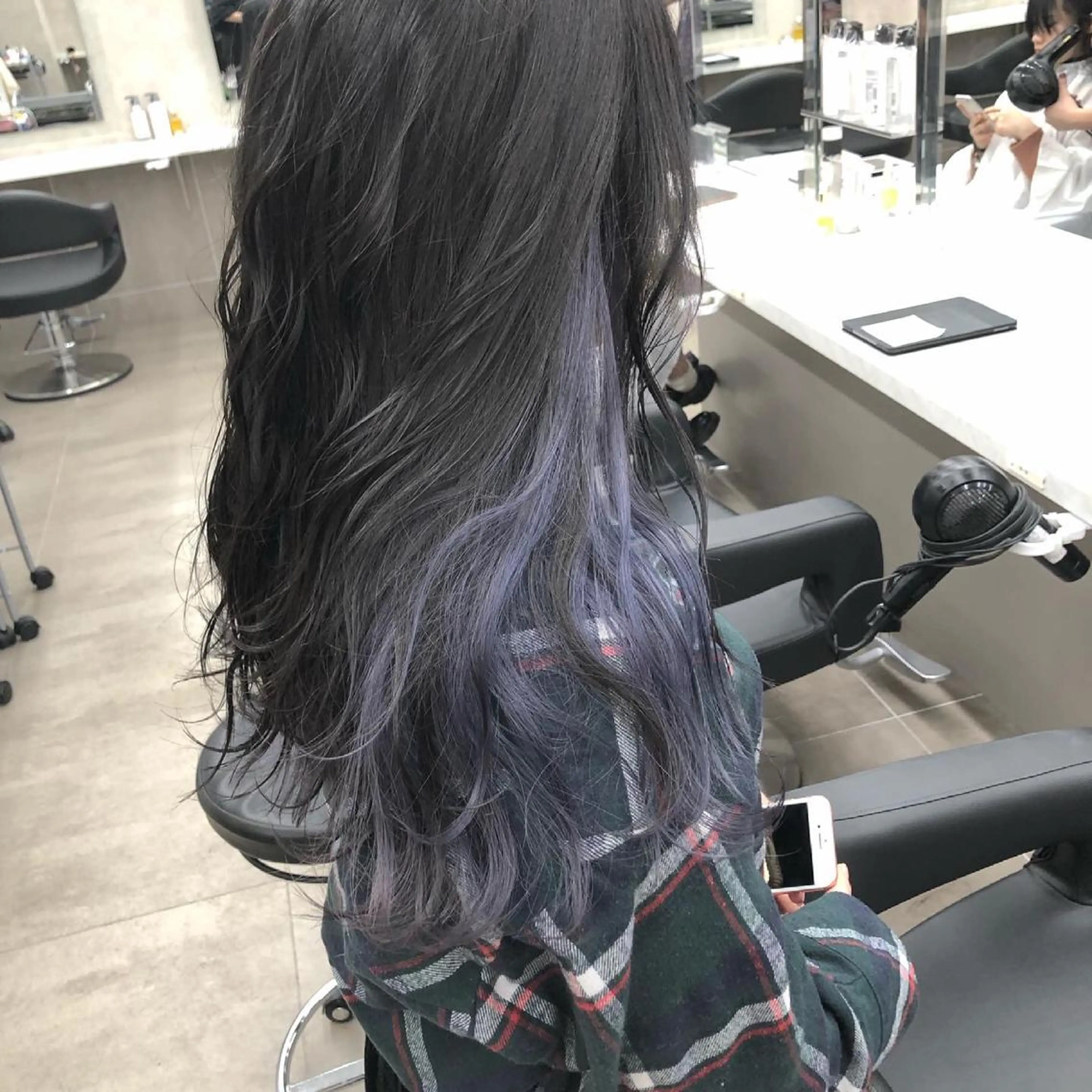 ロング ヘアカラー トリートメント ヘッドスパ ヘアセット 寒色＆ブリーチ特化 寒色MiOのヘアスタイル