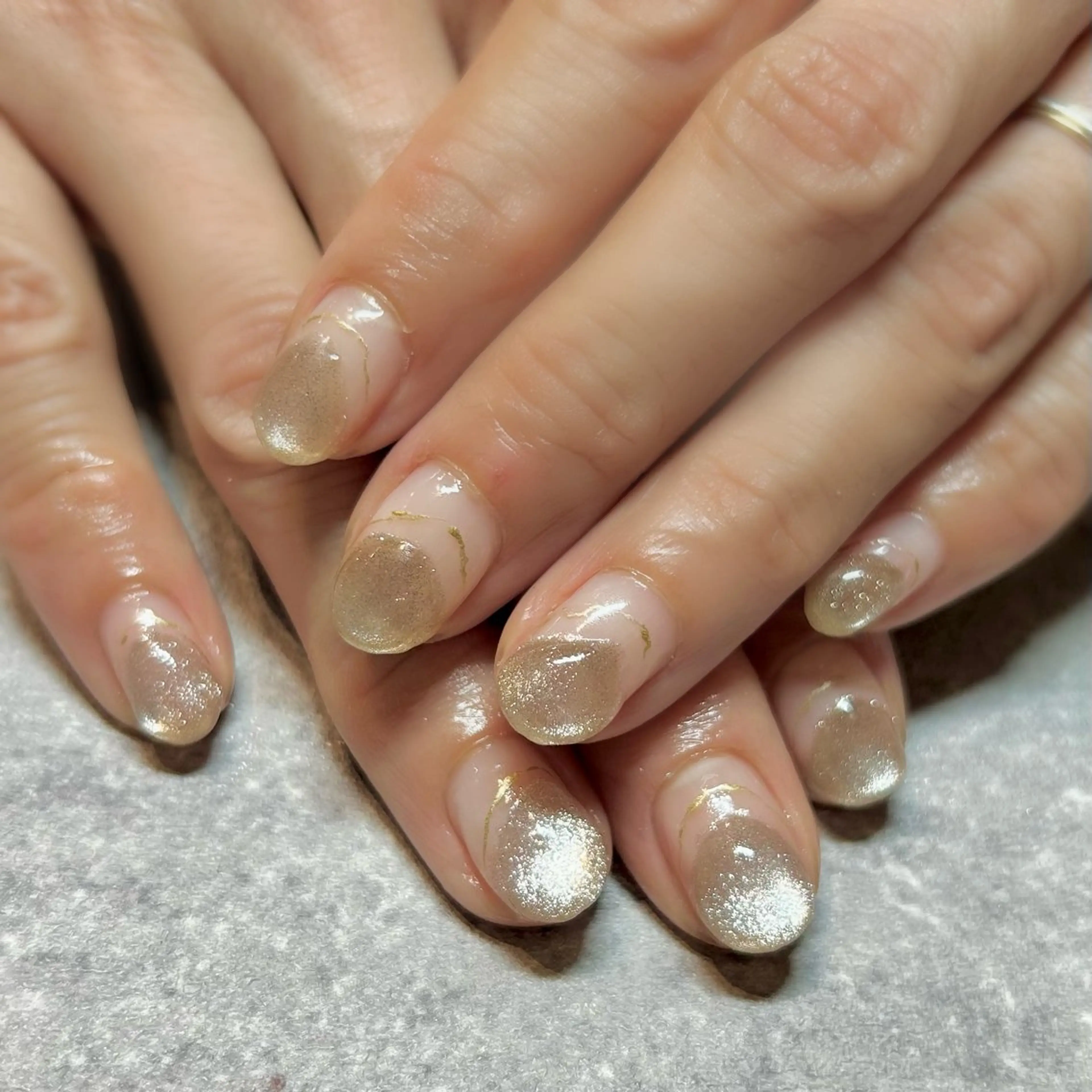 ネイル ニュアンスネイル K Midoriのネイルデザイン