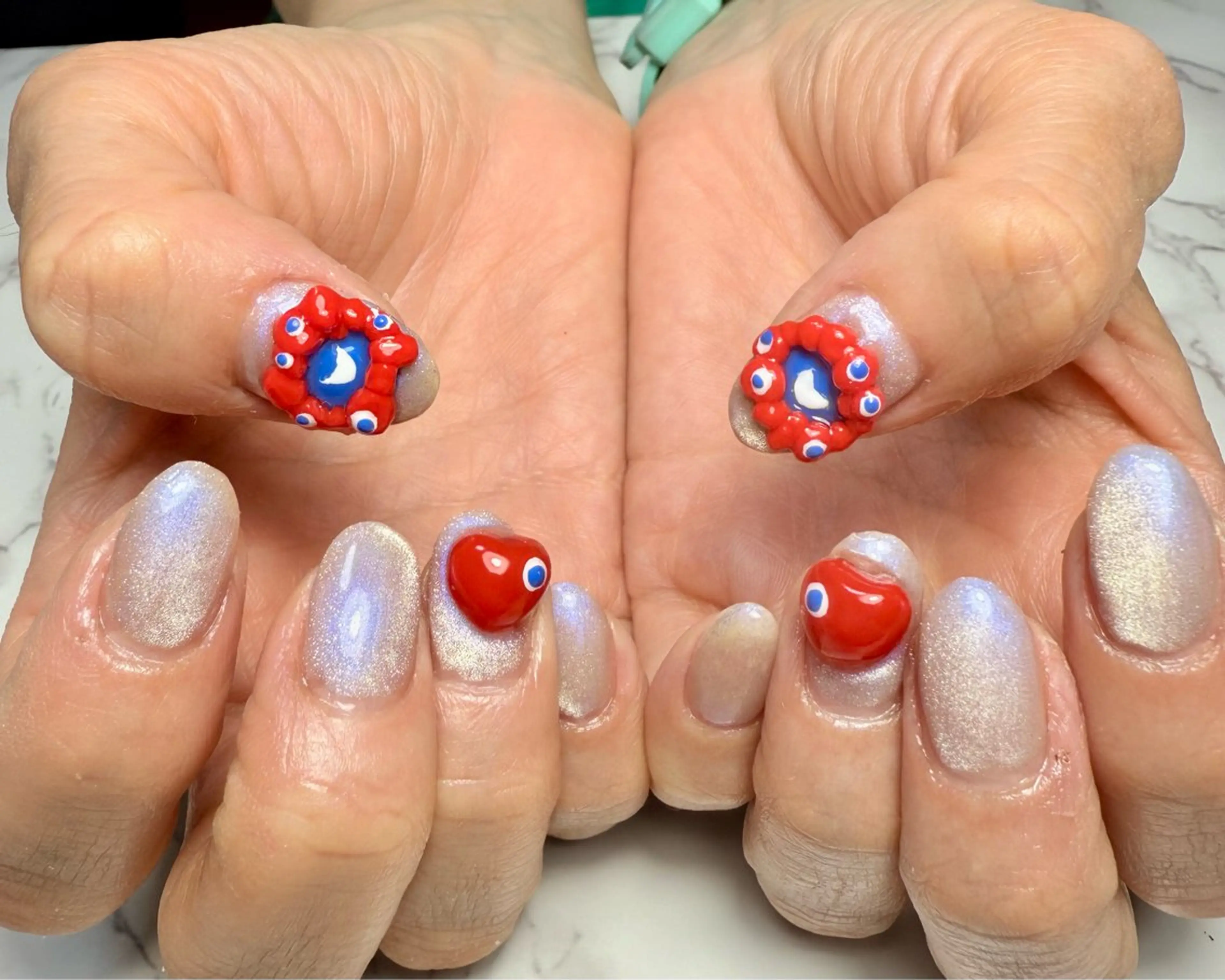 ネイル アートネイル チークネイル フレンチネイル 氷ネイル・うるうるネイル キラキラネイル M.N_ nailのネイルデザイン