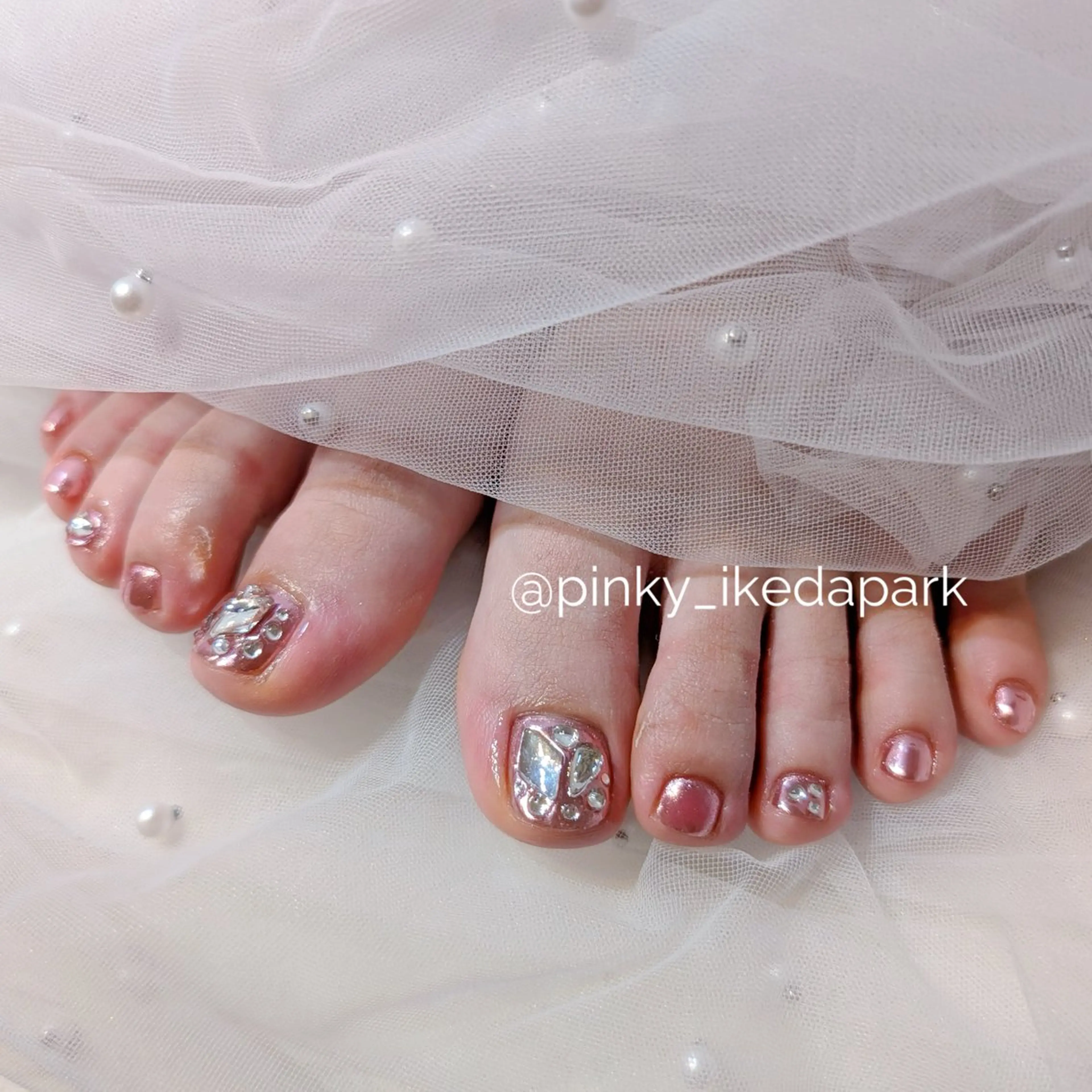 ネイル フットネイル PINKY nail所属・ピンキー 池田公園店のネイルデザイン