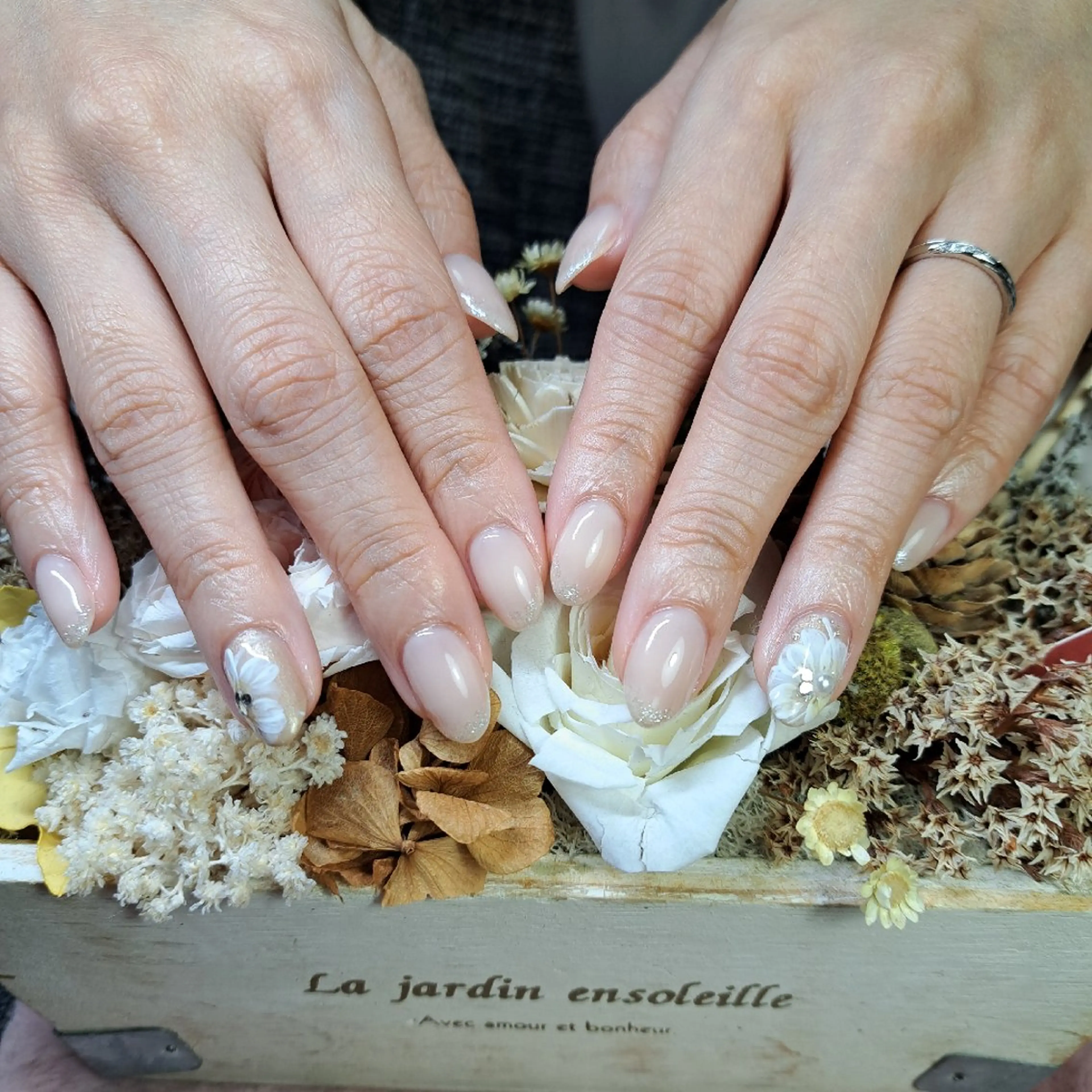 ネイル ブライダルネイル HAYASHI  Nのネイルデザイン