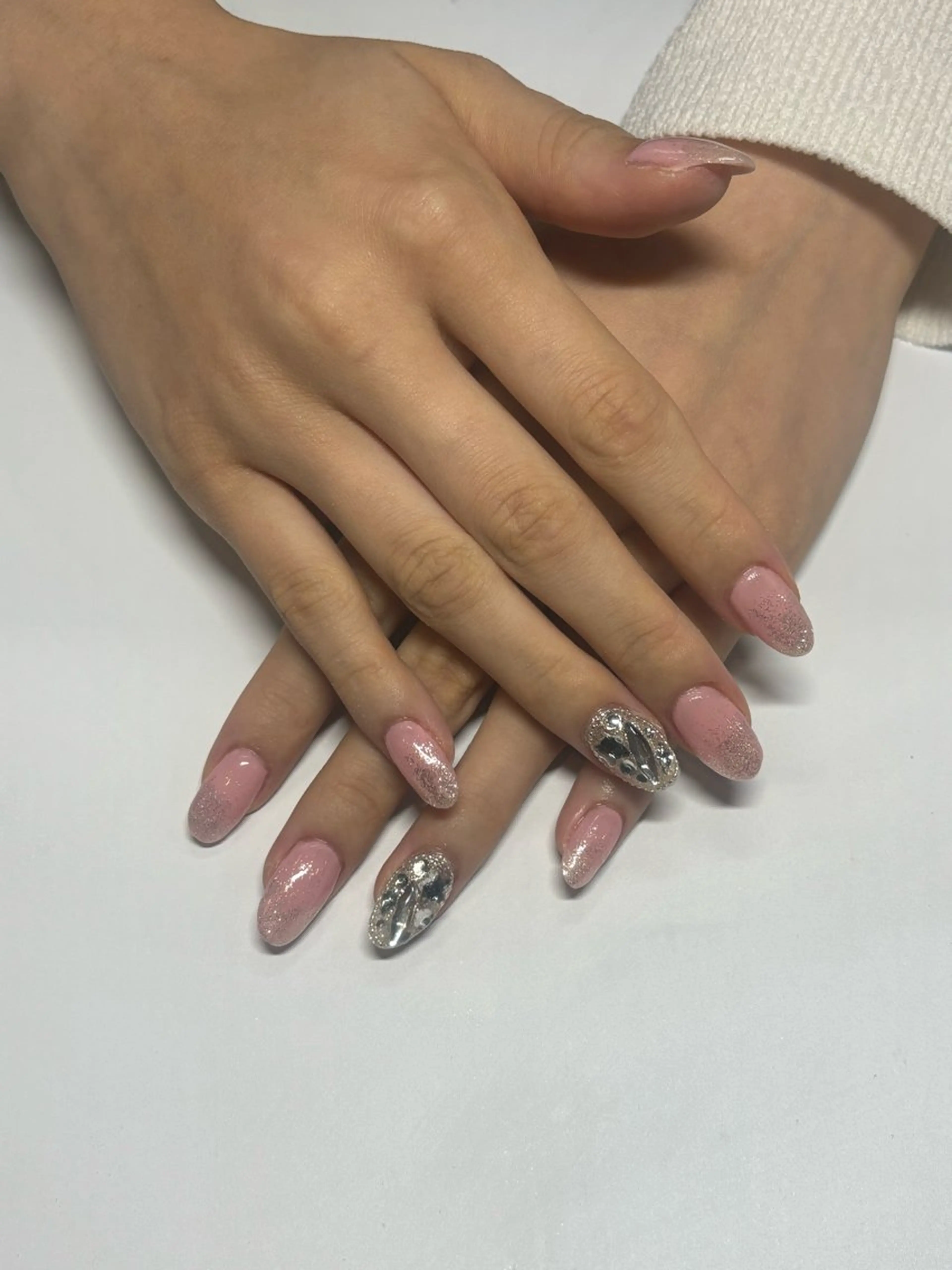 ネイル IROHA NAIL所属・IROHA NAIL 真結子のネイルデザイン