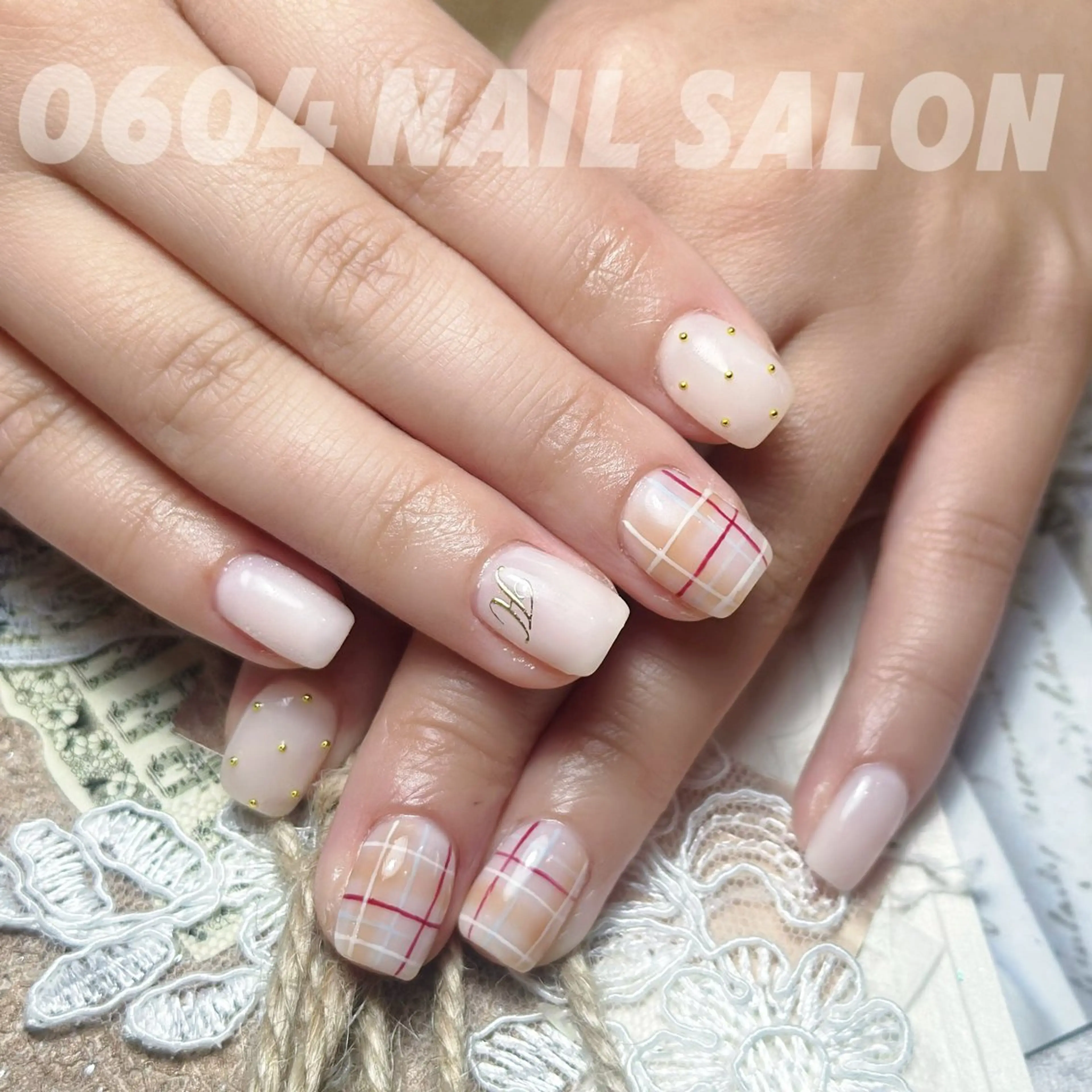 ネイル ishiro 🍂のネイルデザイン