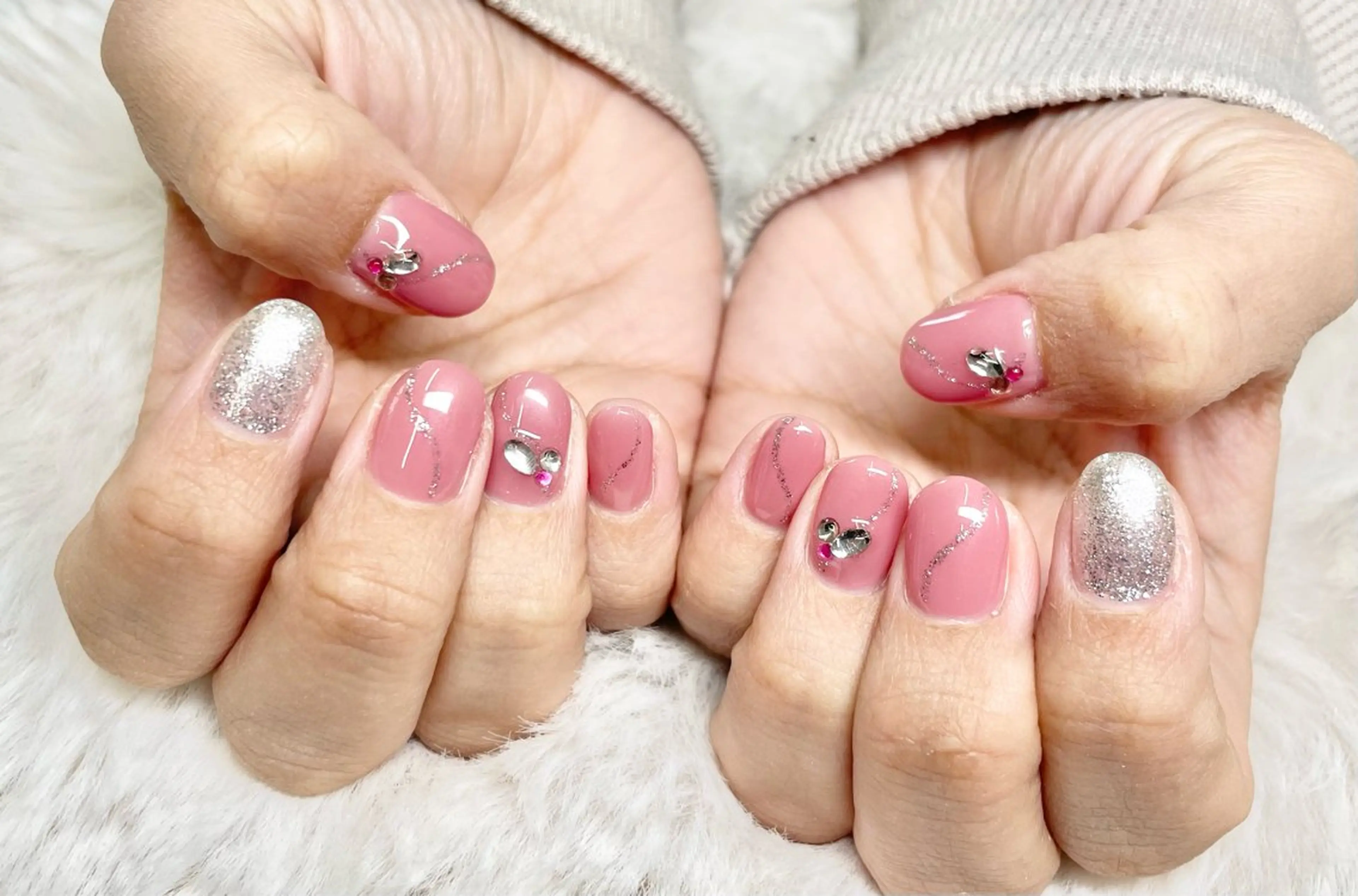 ネイル FILL nail古河店所属・FILL nail SHIORIのネイルデザイン