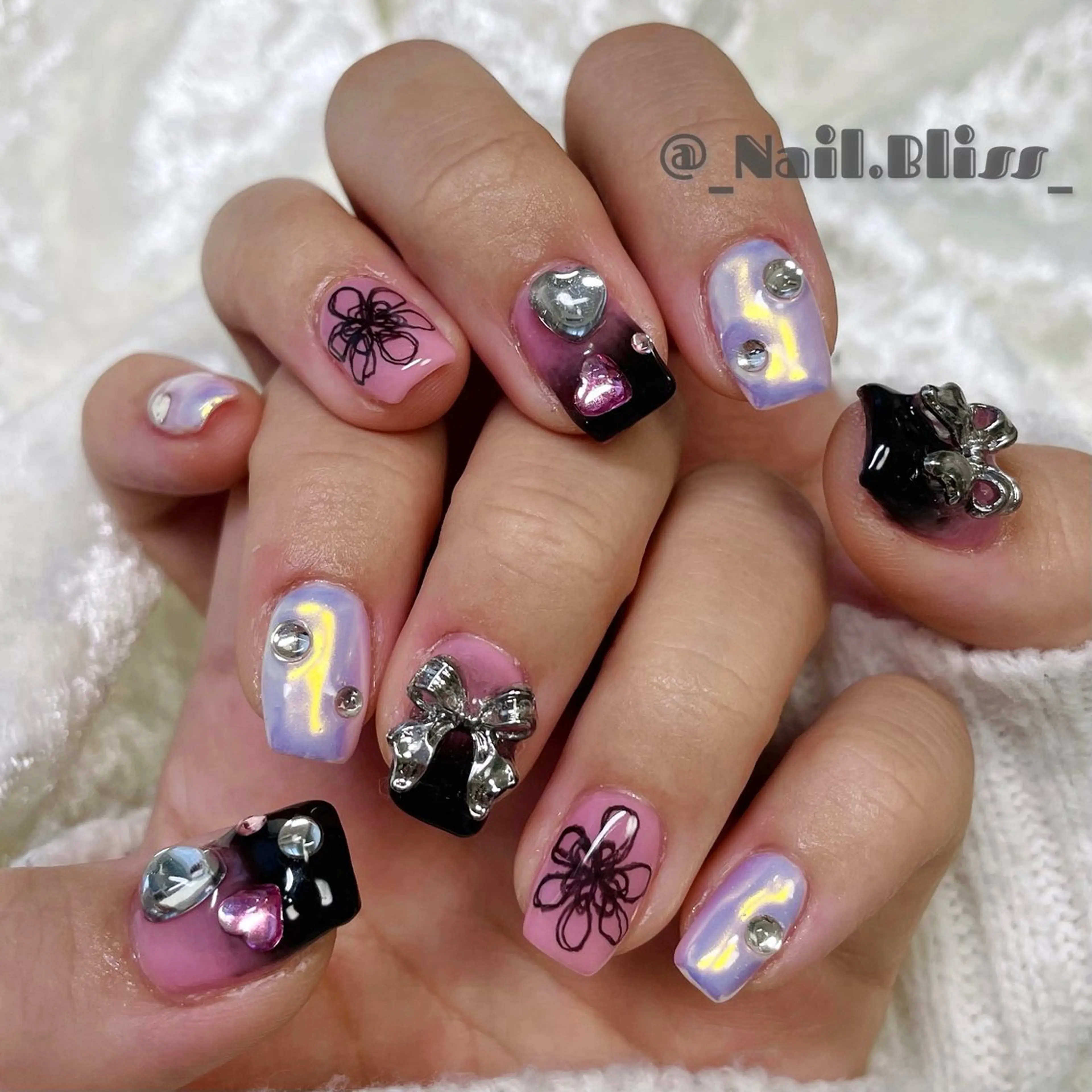 ネイル 持ち込み ハンドネイル NAIL BLISSのネイルデザイン