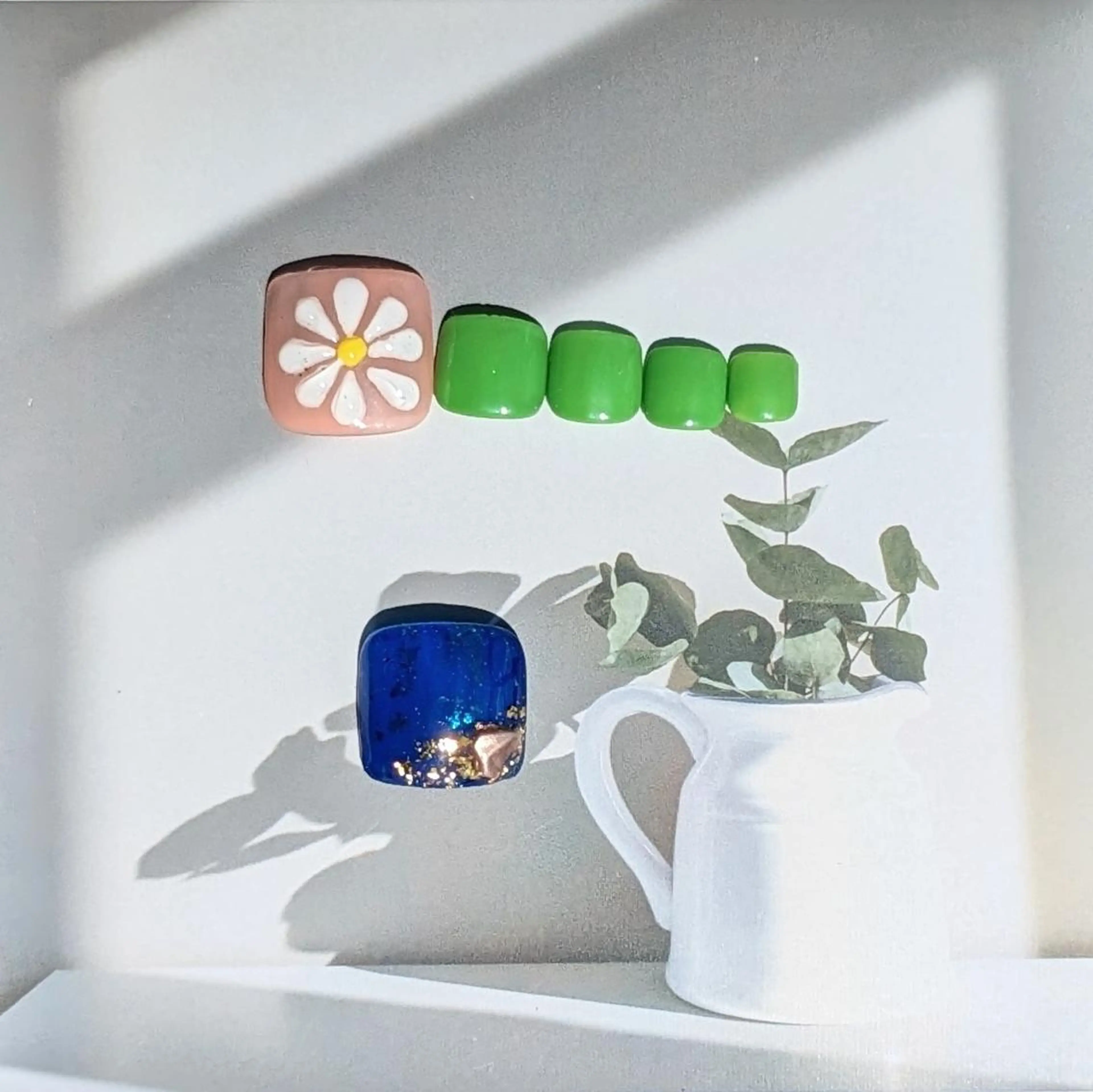 ネイル アートネイル フラワーネイル ぷっくりネイル フットネイル ネイルサロンベルティ .keikoのネイルデザイン