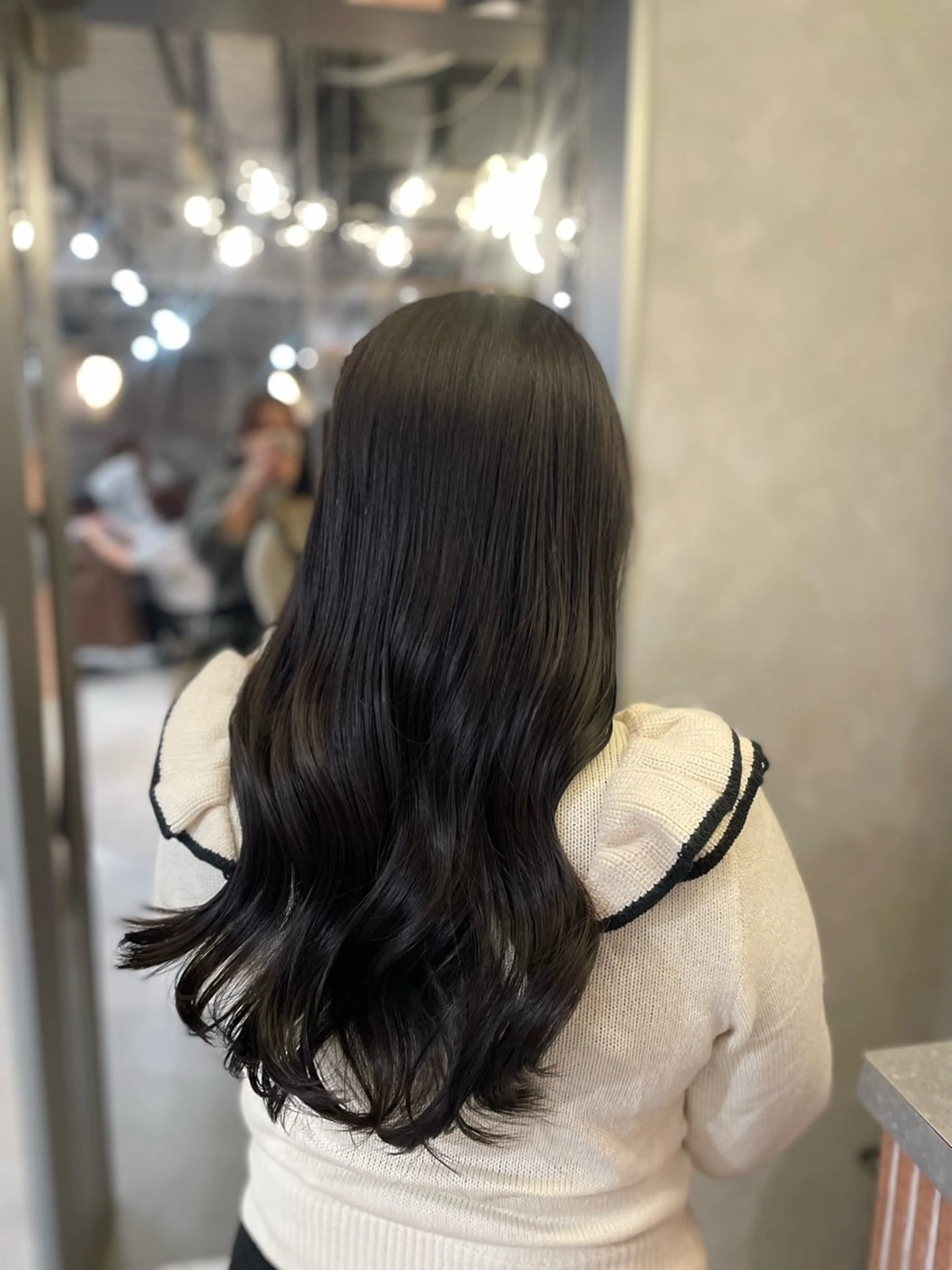 ロング カラー ブリーチ 透明感カラー グレージュ 髪質改善 カット ヘアカラー トリートメント イヌマル アユ / Fier umedaのヘアスタイル