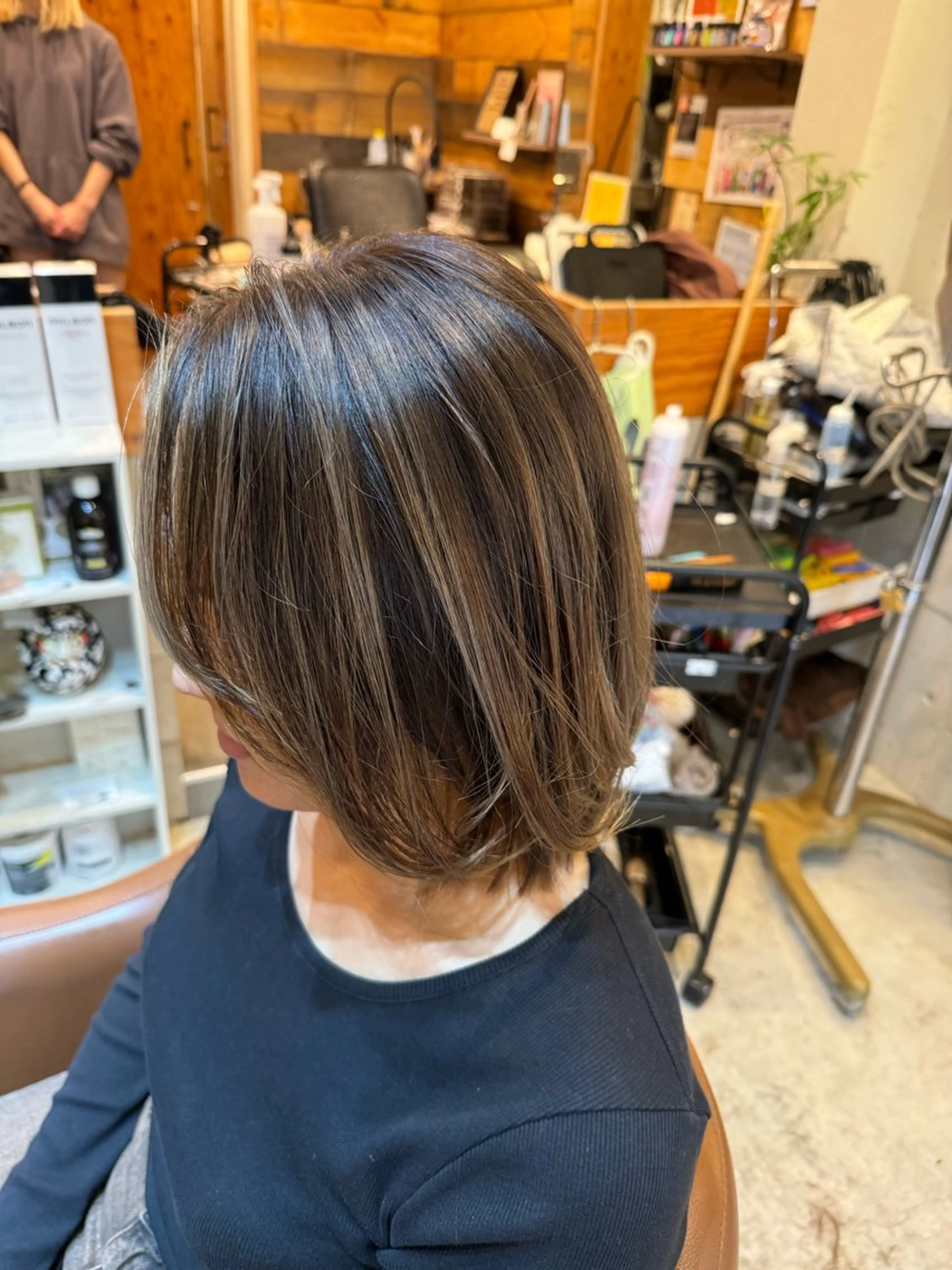 ミディアム カラー バレイヤージュ レイヤーカット Hair Make  feel   フィール所属・森下 麻美子のマツエク・マツパデザイン