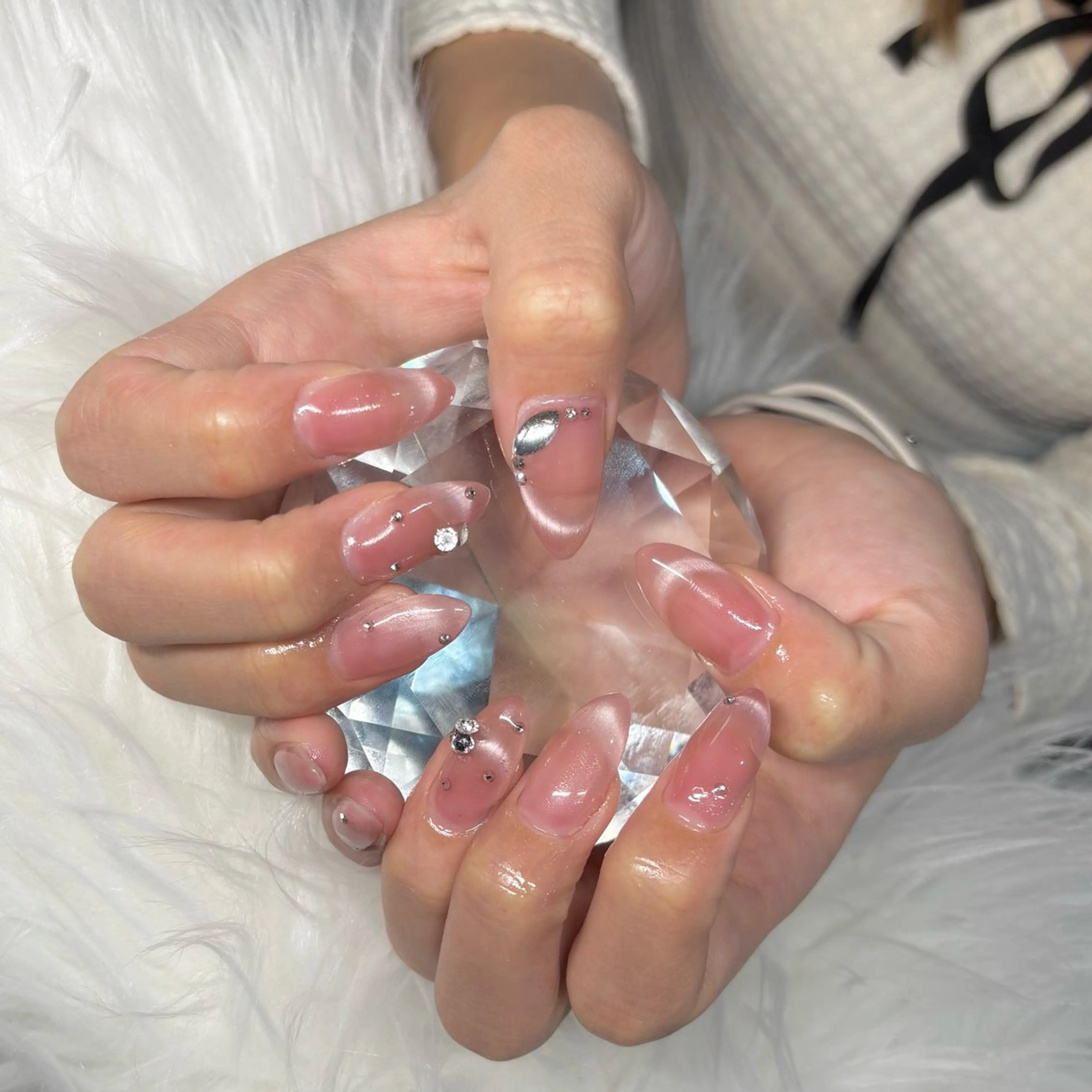 ネイル フレンチネイル マグネットネイル マグネットフレンチ ハンドネイル cosmos あいりのネイルデザイン