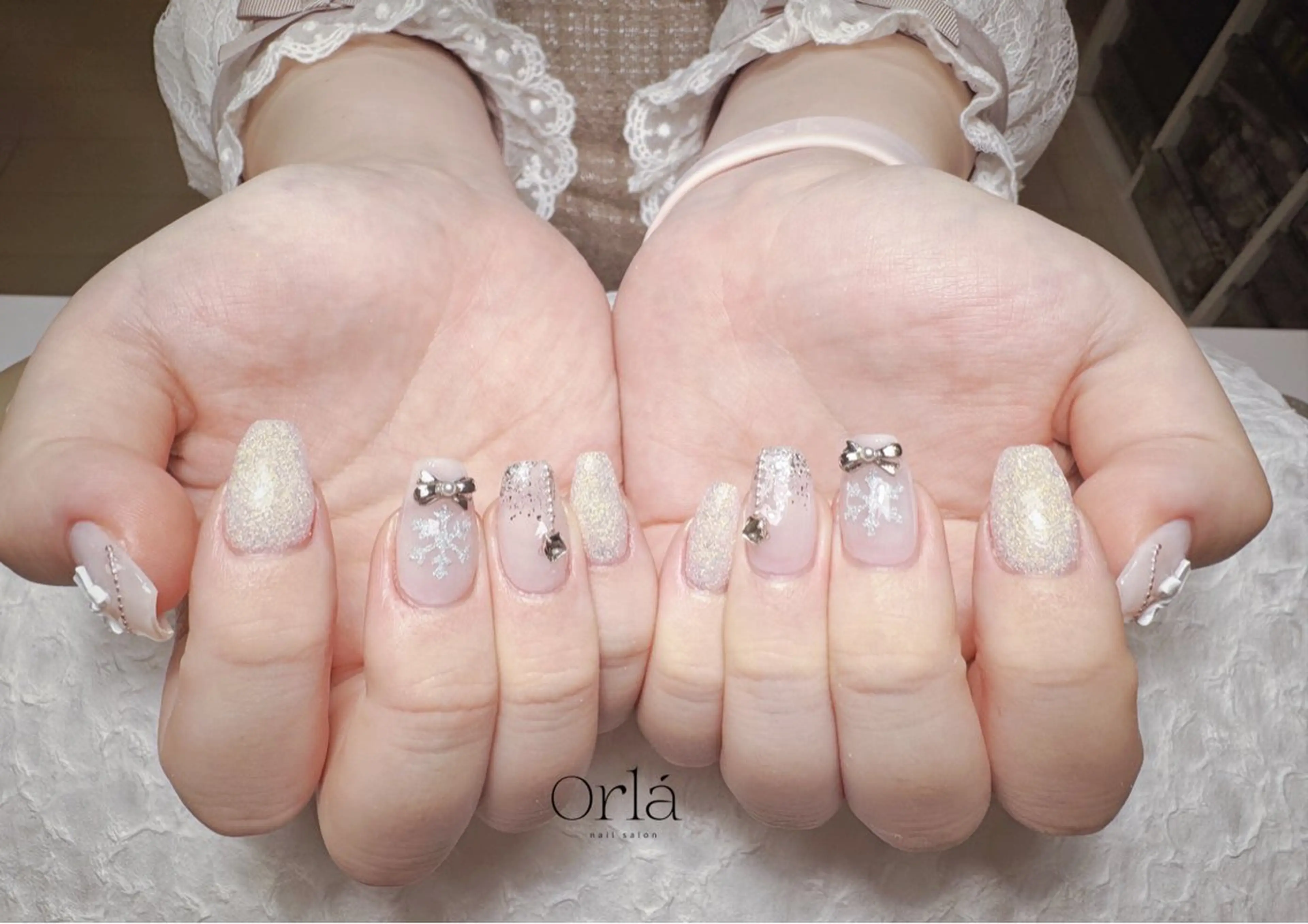 ミディアム 韓国風ヘア Orla nail salonのネイルデザイン