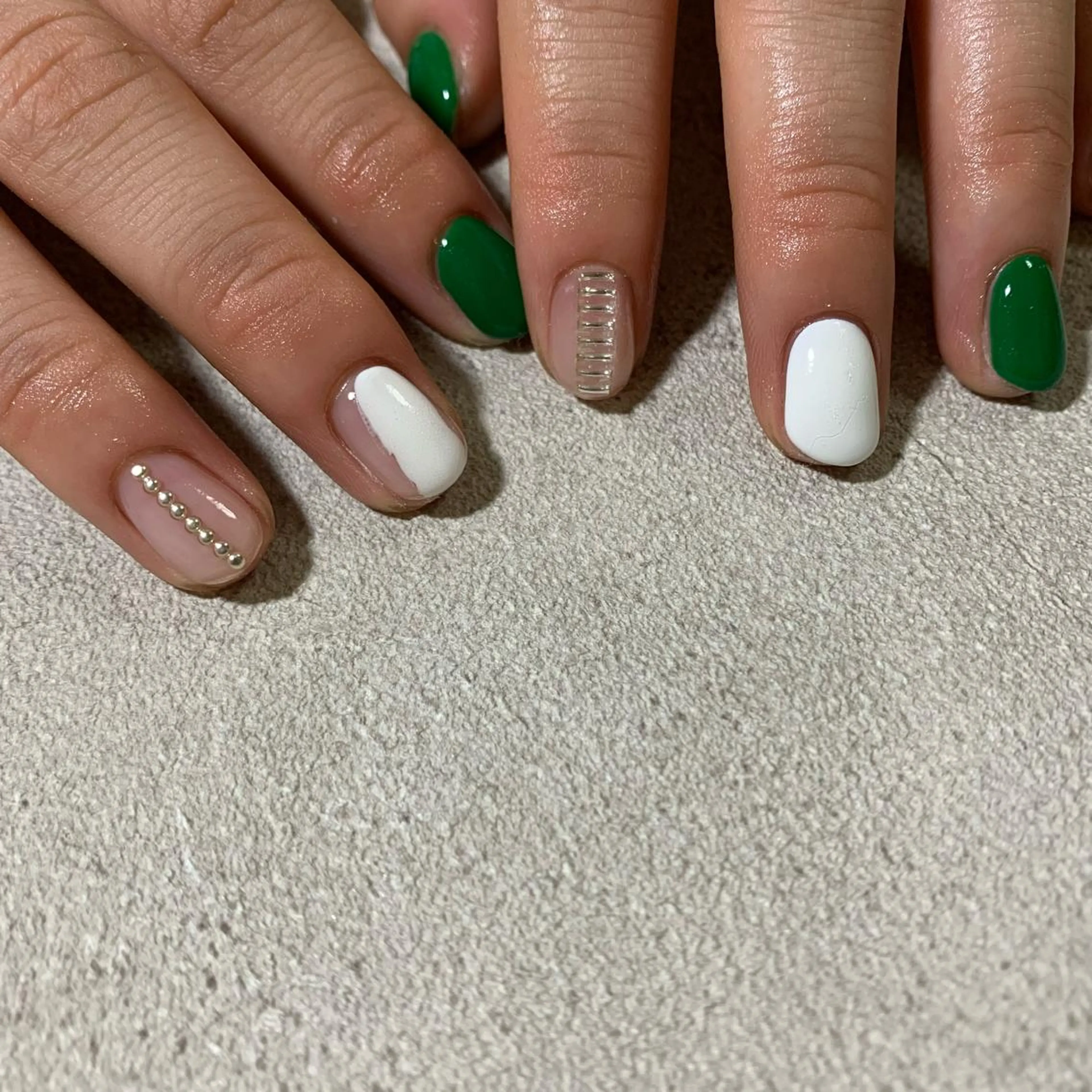 ネイル _white 上本町店のネイルデザイン