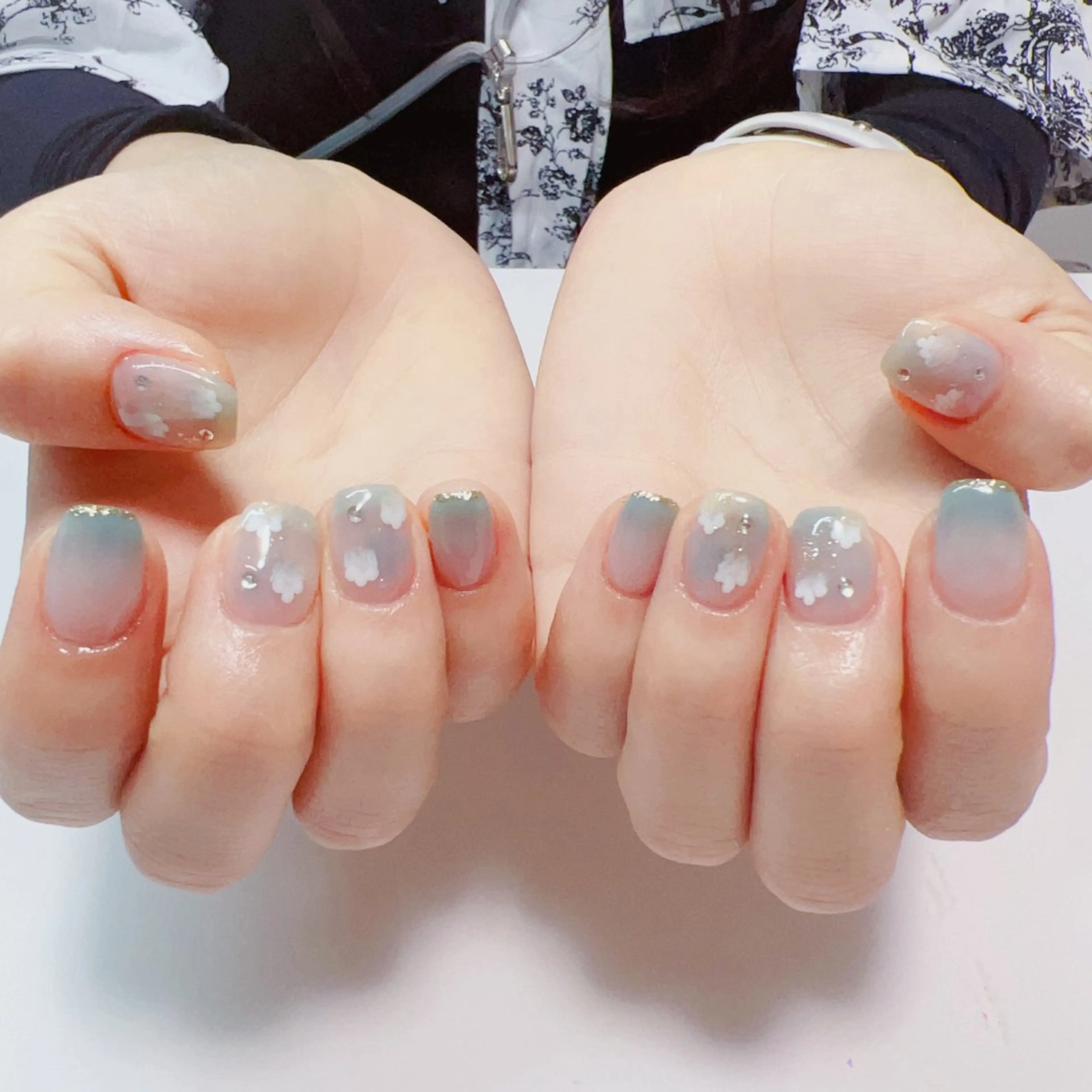 ネイル ハンドネイル YUYI.nail salonのネイルデザイン