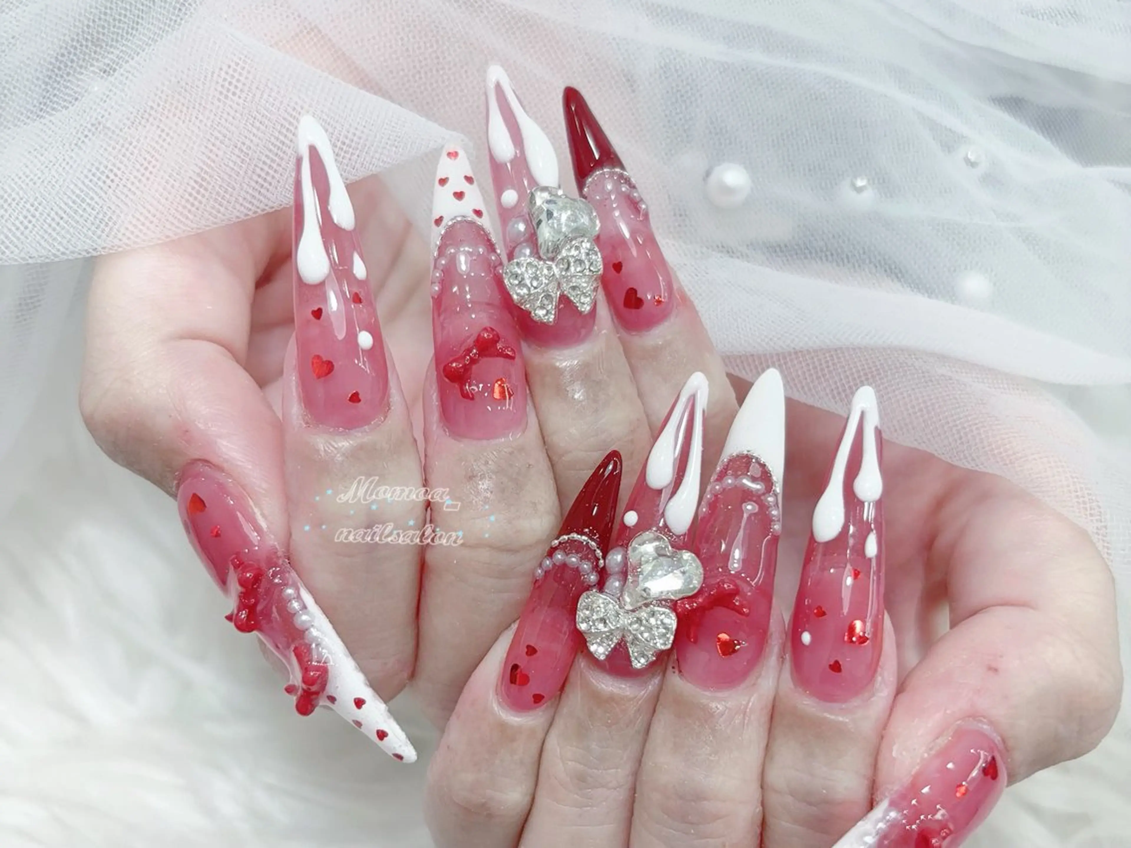 ネイル 成人式 マグネットネイル 大理石ネイル(マーブル) リボン 夏ネイル ハンドネイル MoMoA Nail ネイル長さ出し専門店のネイルデザイン