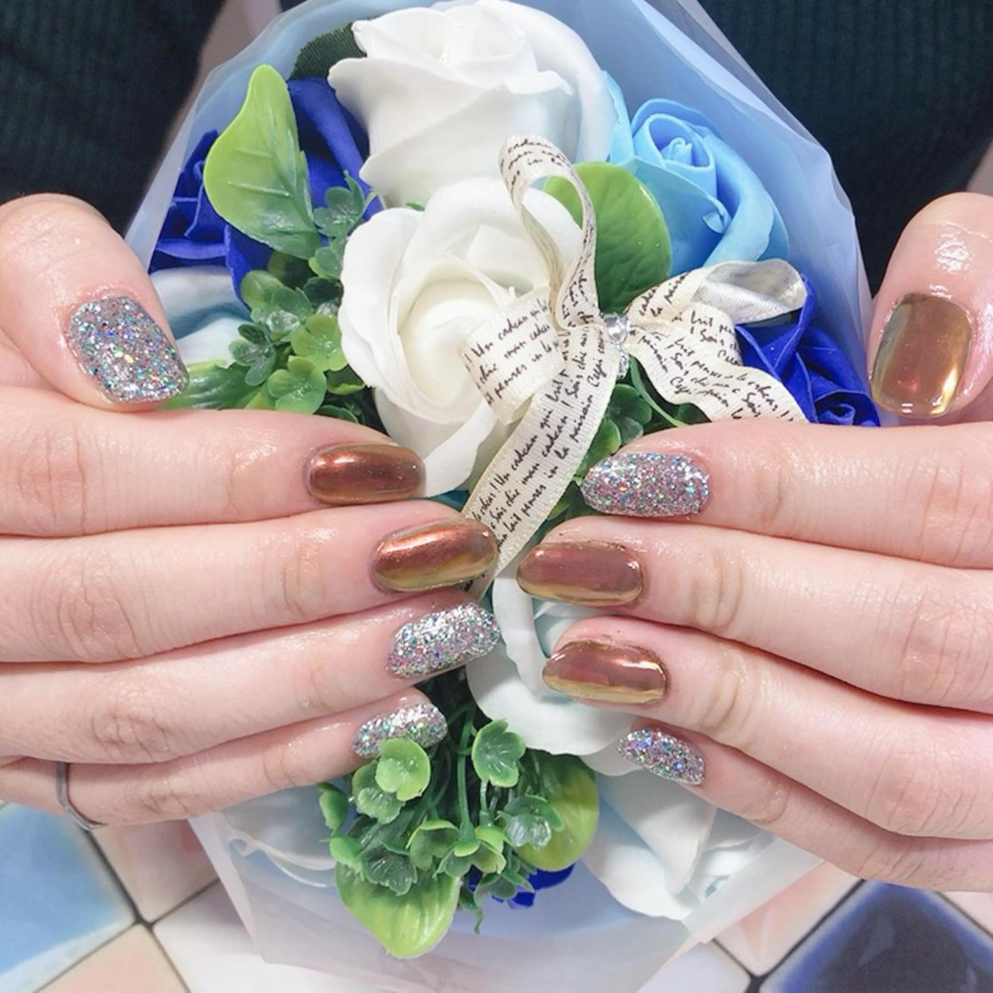 ネイル 持ち込み 奥園 良恵のネイルデザイン