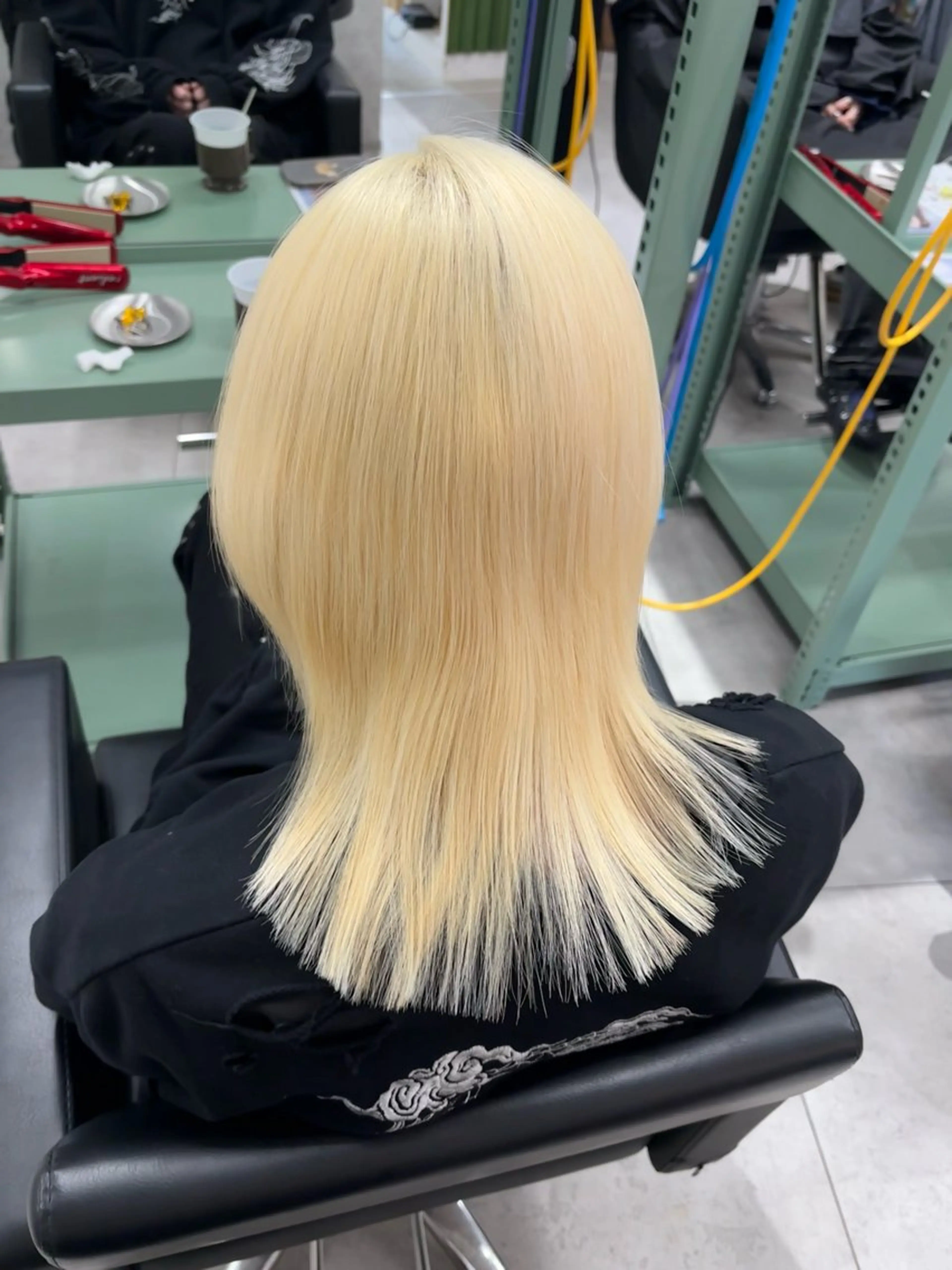 ショート カラー ヘアカラー 🧡梅田ハイトーン カラー🧡runaのヘアスタイル